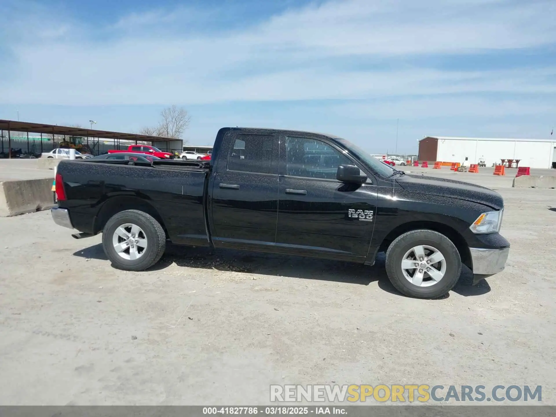 13 fotografías del automóvil dañado 1C6RR6FG5NS149401 RAM 1500 CLASSIC 2022