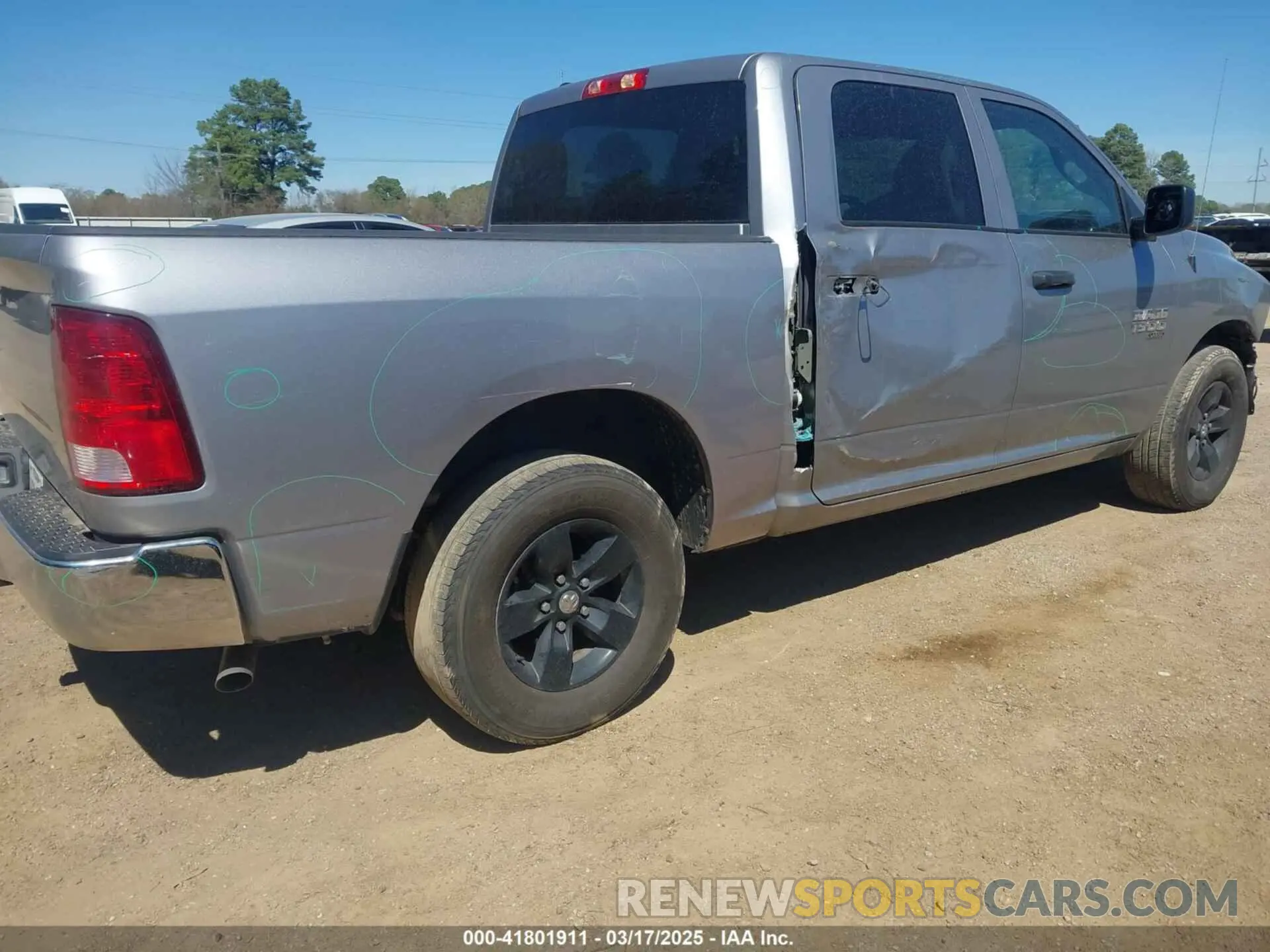 4 fotografías del automóvil dañado 1C6RR6LG0NS203367 RAM 1500 CLASSIC 2022