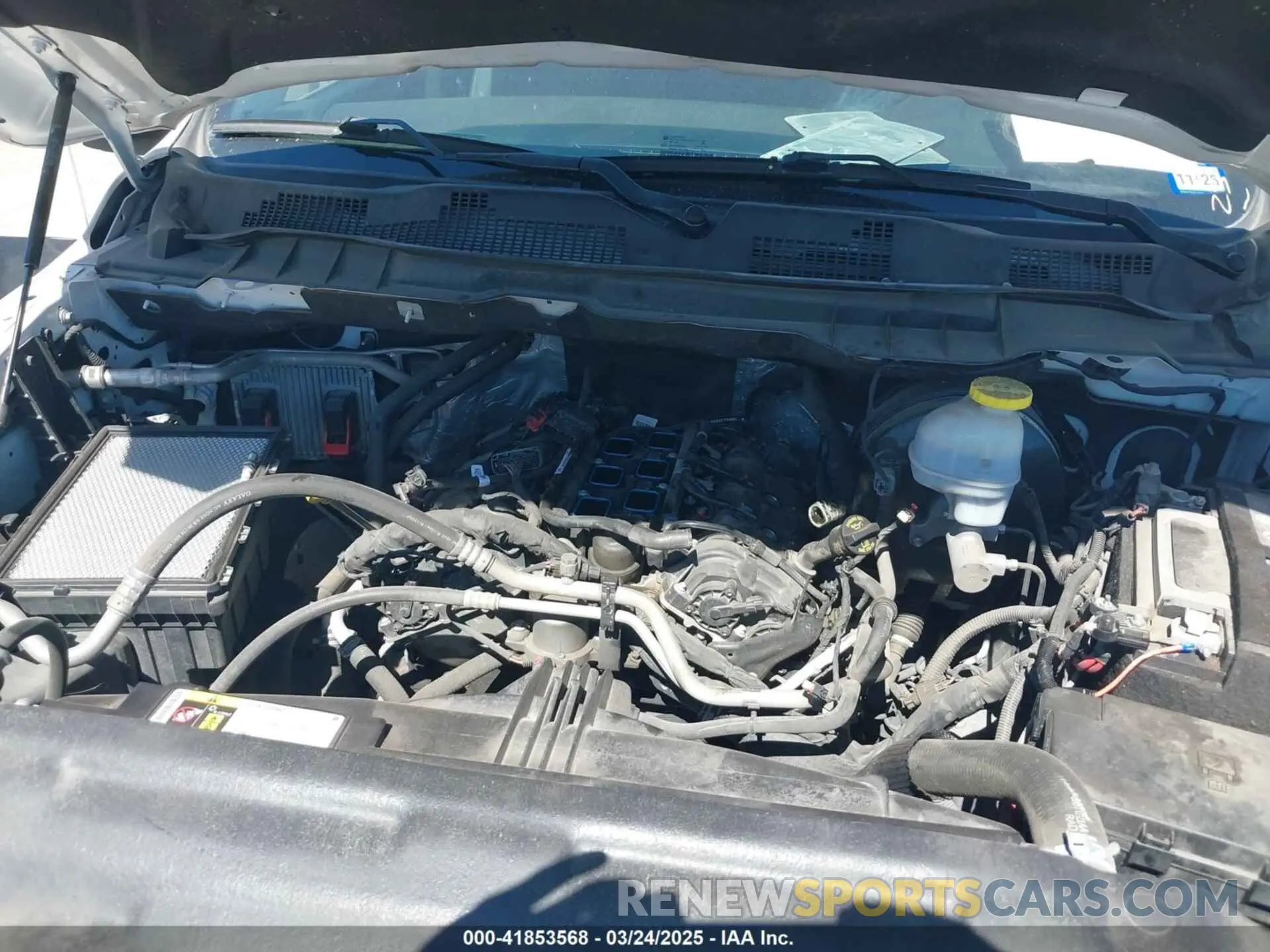 10 fotografías del automóvil dañado 1C6RR7FG8NS175576 RAM 1500 CLASSIC 2022
