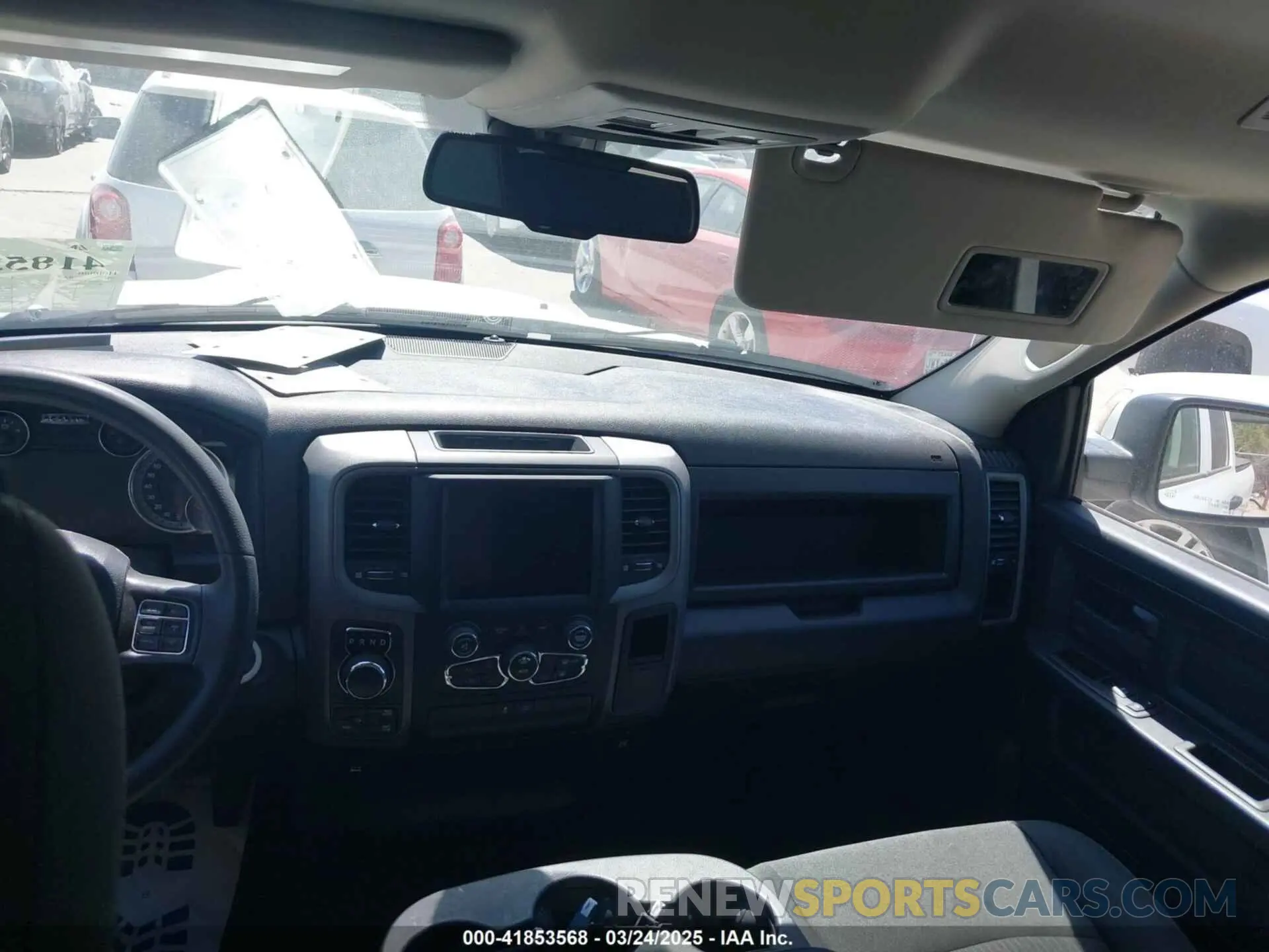 18 fotografías del automóvil dañado 1C6RR7FG8NS175576 RAM 1500 CLASSIC 2022