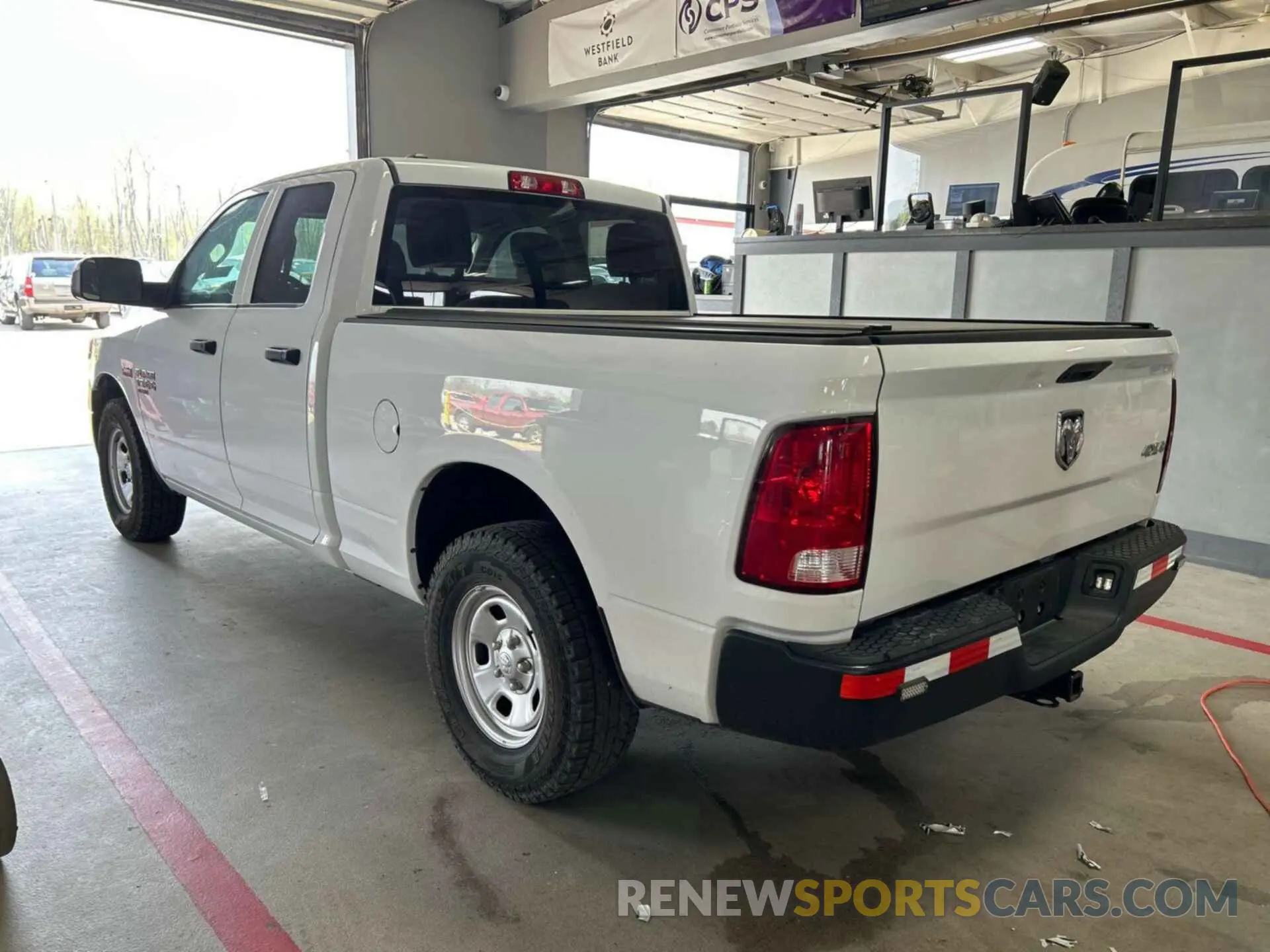 23 fotografías del automóvil dañado 1C6RR7FT0NS172474 RAM 1500 CLASSIC 2022