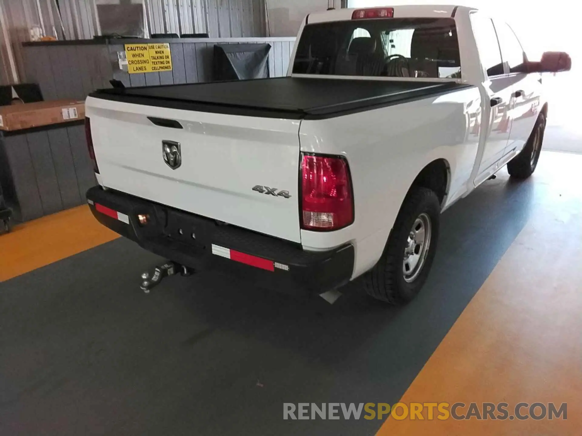 11 fotografías del automóvil dañado 1C6RR7FT1NS187128 RAM 1500 CLASSIC 2022