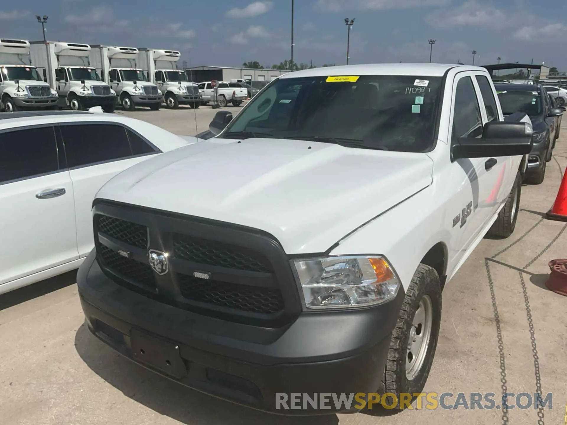 11 fotografías del automóvil dañado 1C6RR7FT3NS187129 RAM 1500 CLASSIC 2022