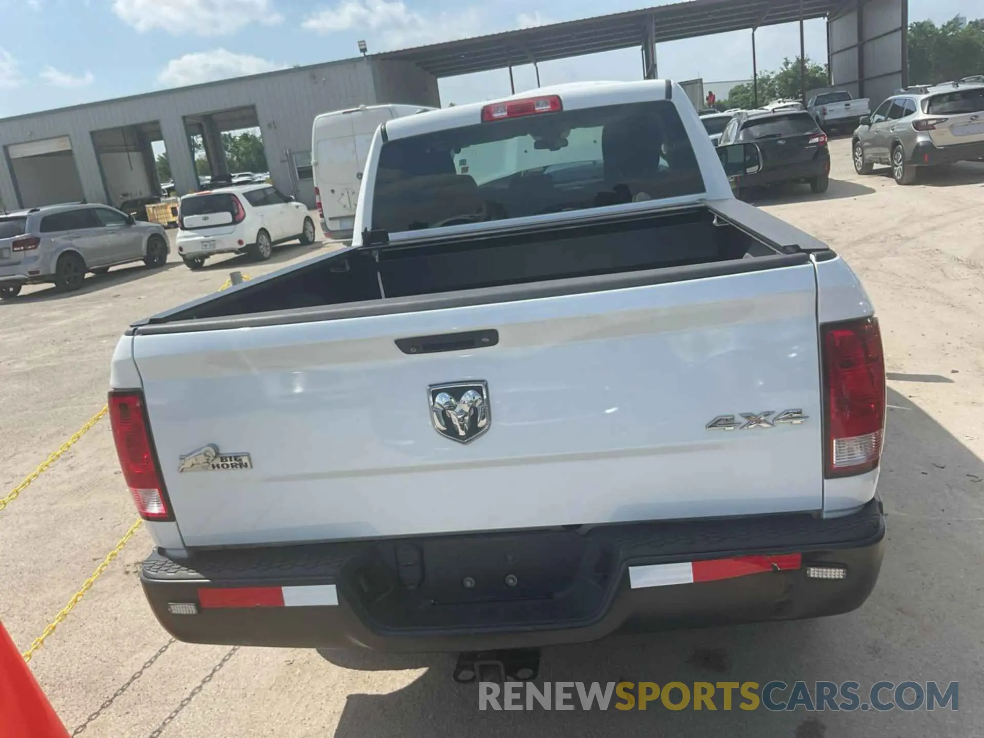 23 fotografías del automóvil dañado 1C6RR7FT3NS187129 RAM 1500 CLASSIC 2022