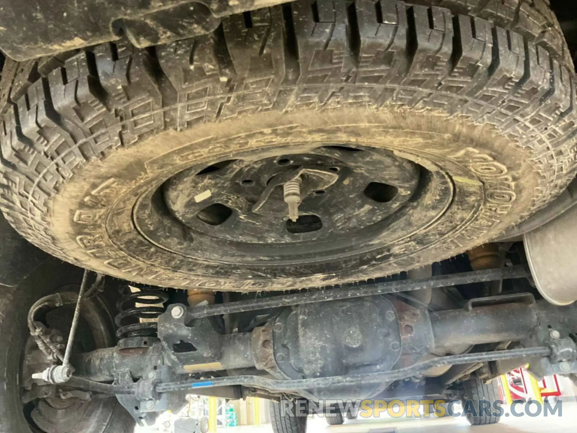 31 fotografías del automóvil dañado 1C6RR7FT9NS172473 RAM 1500 CLASSIC 2022