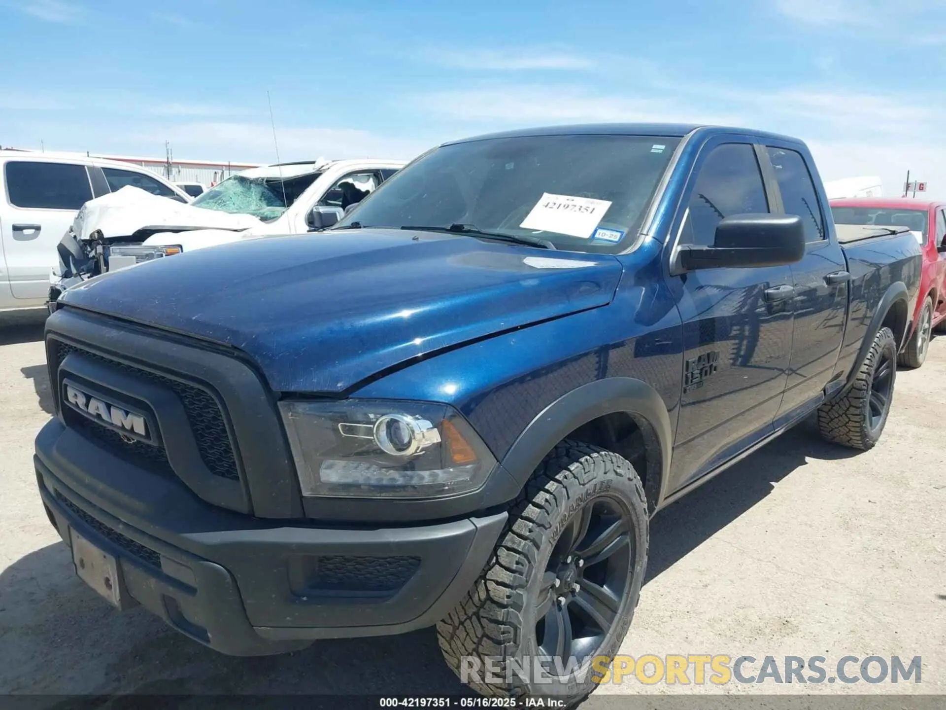 2 fotografías del automóvil dañado 1C6RR7GG4NS230068 RAM 1500 CLASSIC 2022