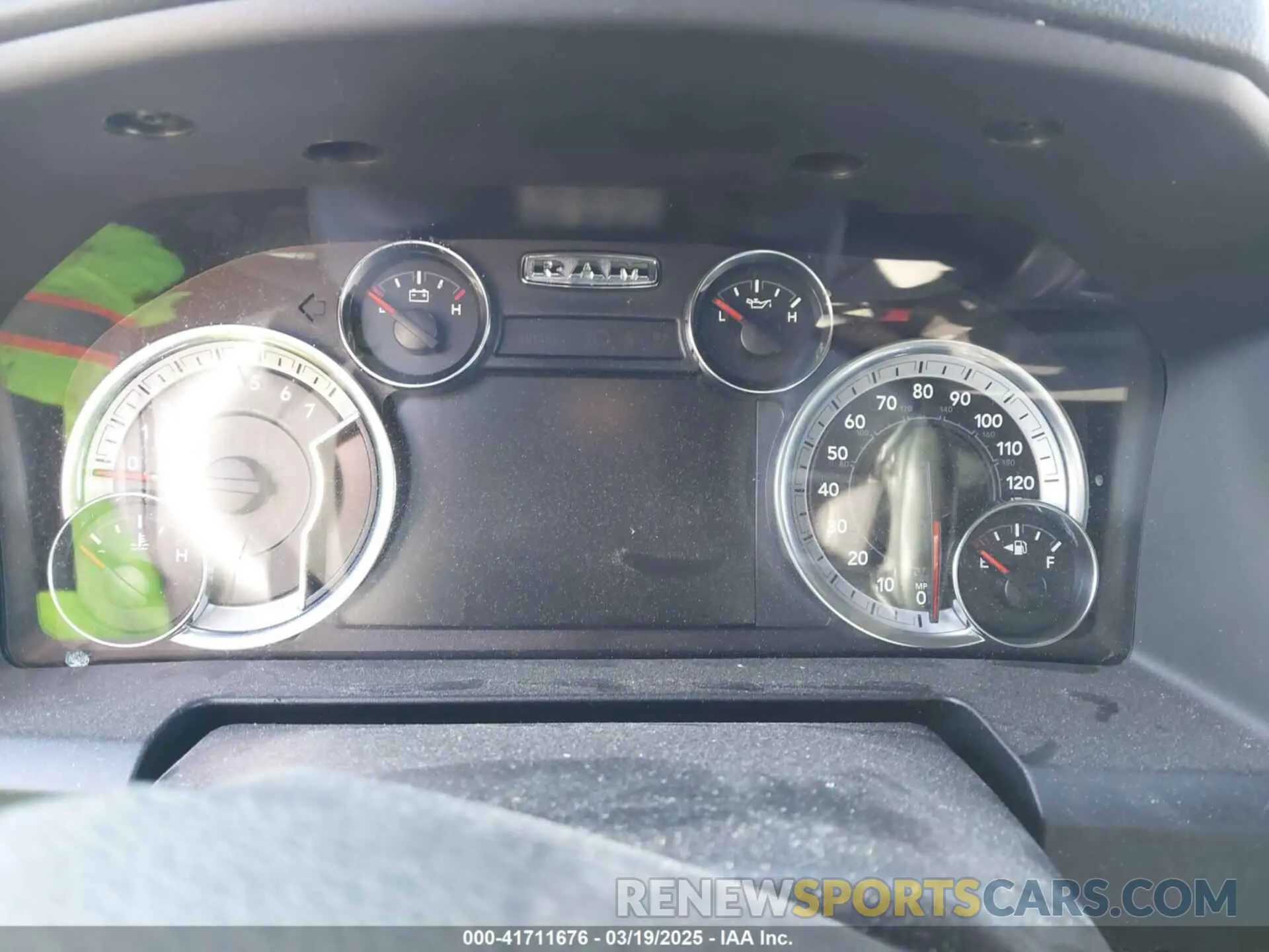 16 fotografías del automóvil dañado 1C6RR7GG8NS122018 RAM 1500 CLASSIC 2022