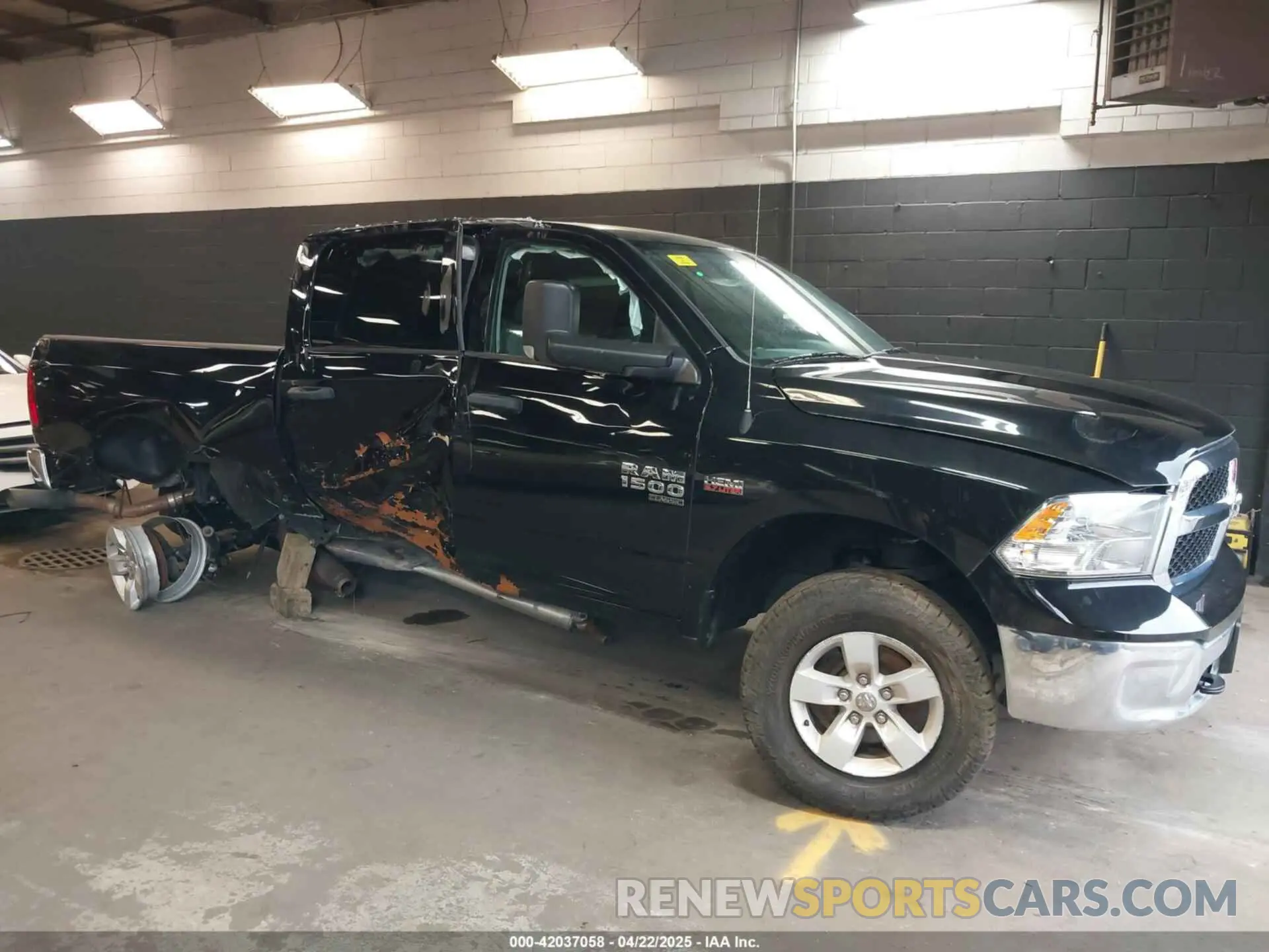 6 fotografías del automóvil dañado 1C6RR7ST8NS233494 RAM 1500 CLASSIC 2022