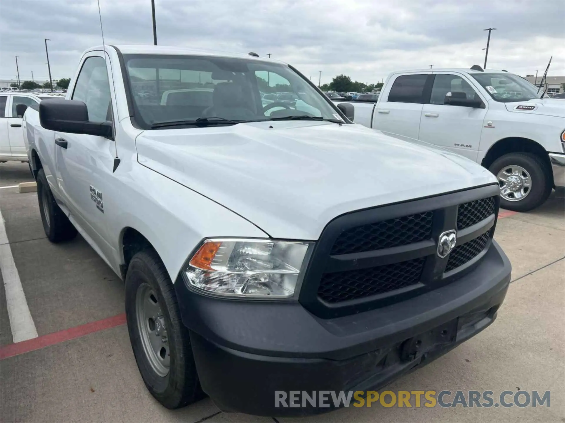 14 fotografías del automóvil dañado 3C6JR6AG4NG205341 RAM 1500 CLASSIC 2022