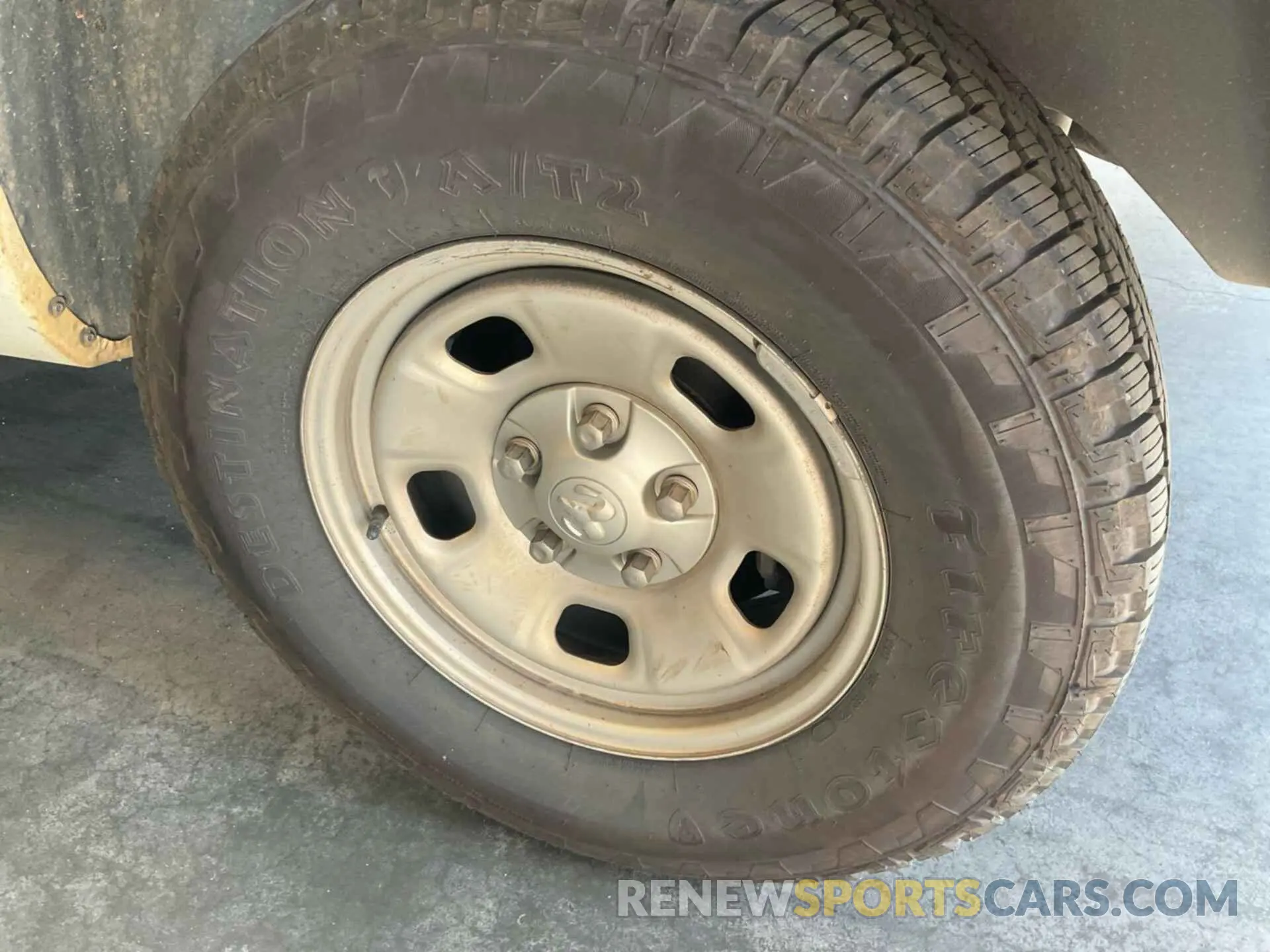 3 fotografías del automóvil dañado 3C6JR6DG0NG300832 RAM 1500 CLASSIC 2022