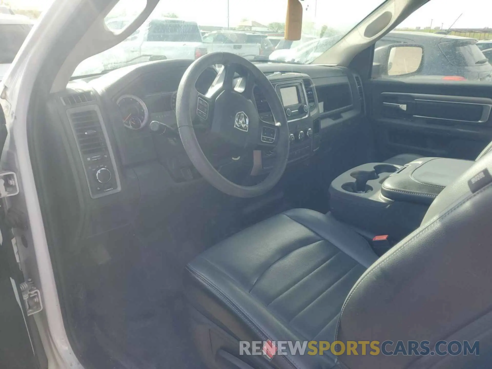 22 fotografías del automóvil dañado 3C6JR6DG4NG313518 RAM 1500 CLASSIC 2022