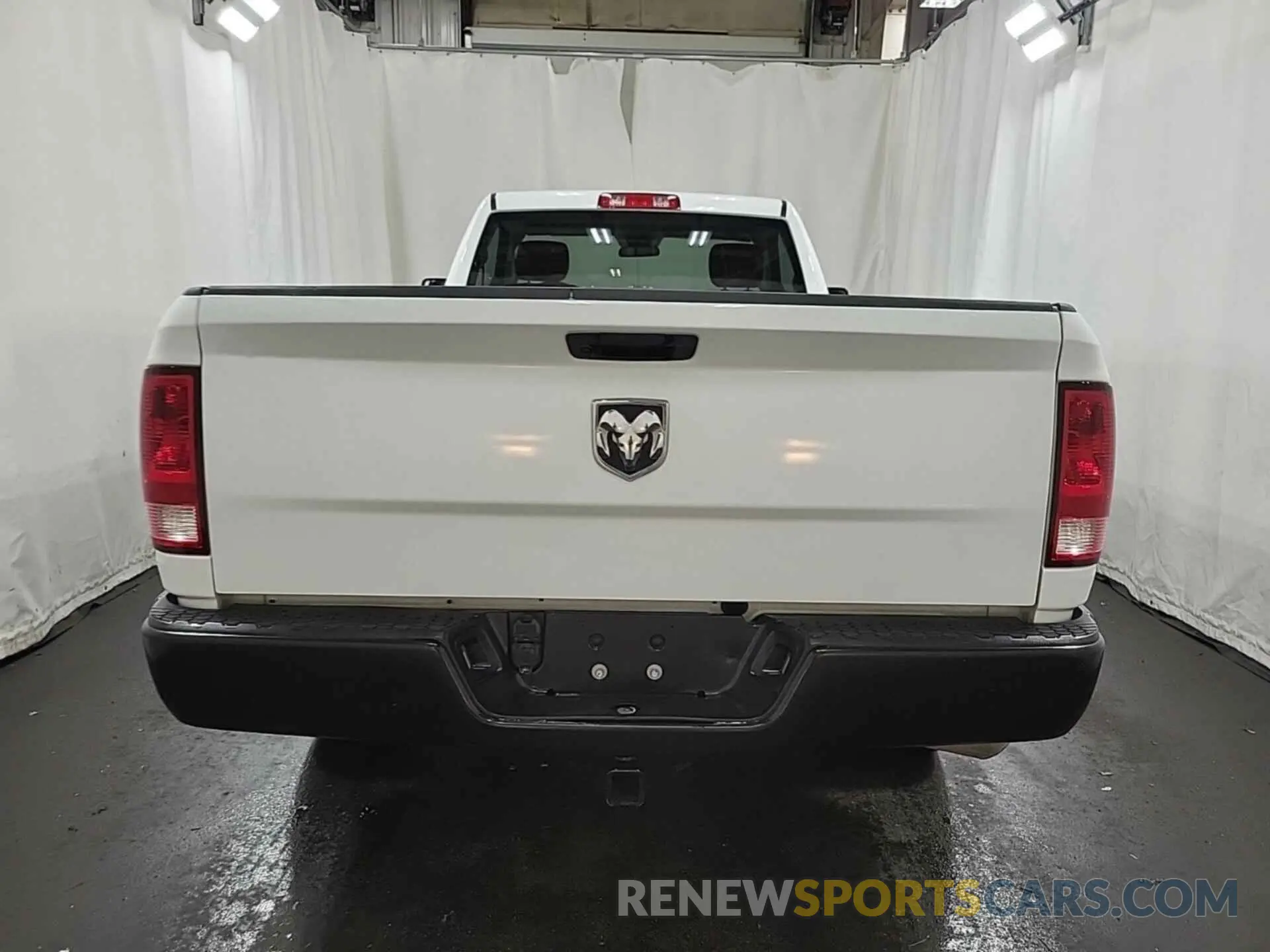 18 fotografías del automóvil dañado 3C6JR6DG4NG313521 RAM 1500 CLASSIC 2022