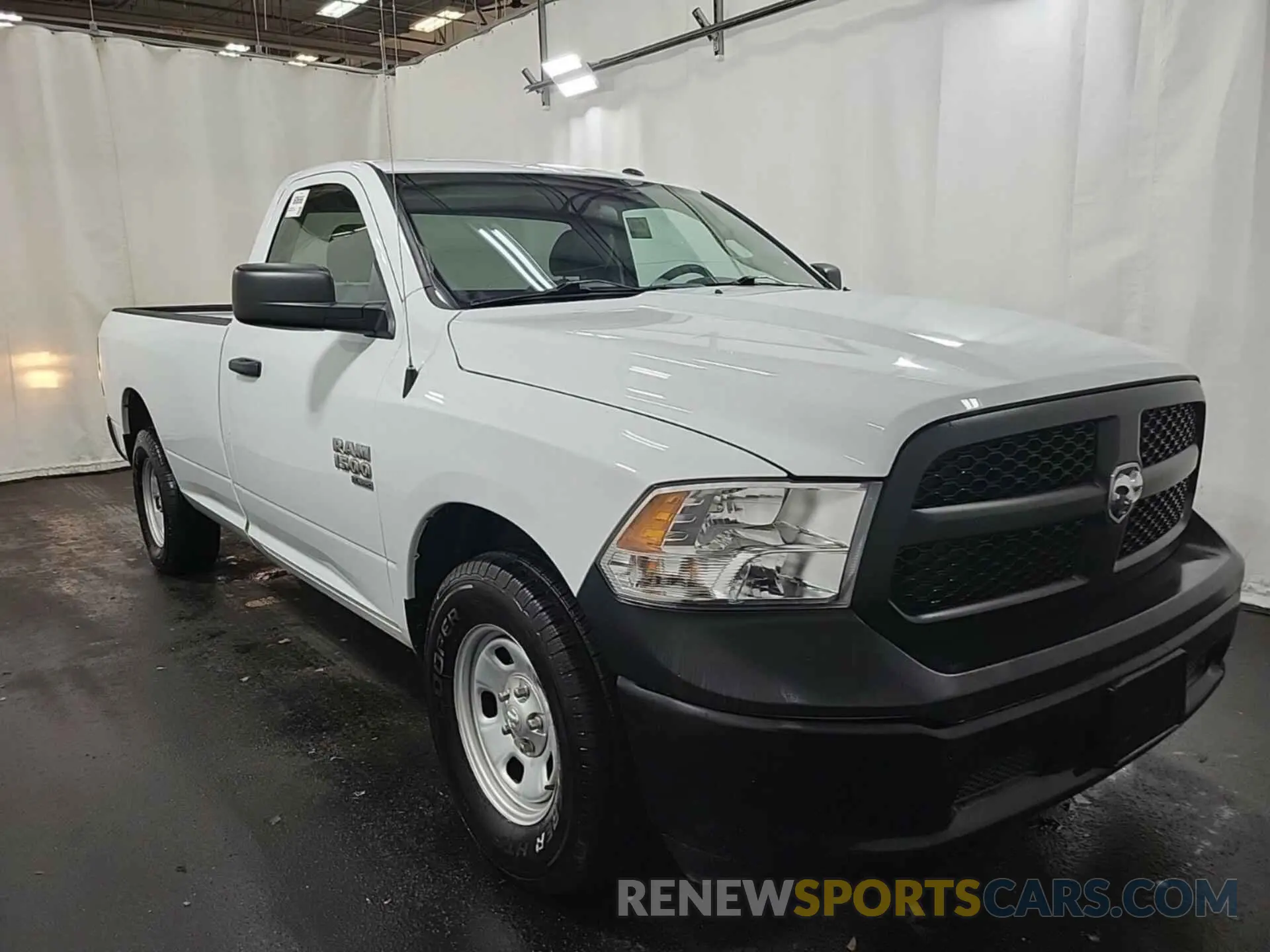 9 fotografías del automóvil dañado 3C6JR6DG4NG313521 RAM 1500 CLASSIC 2022