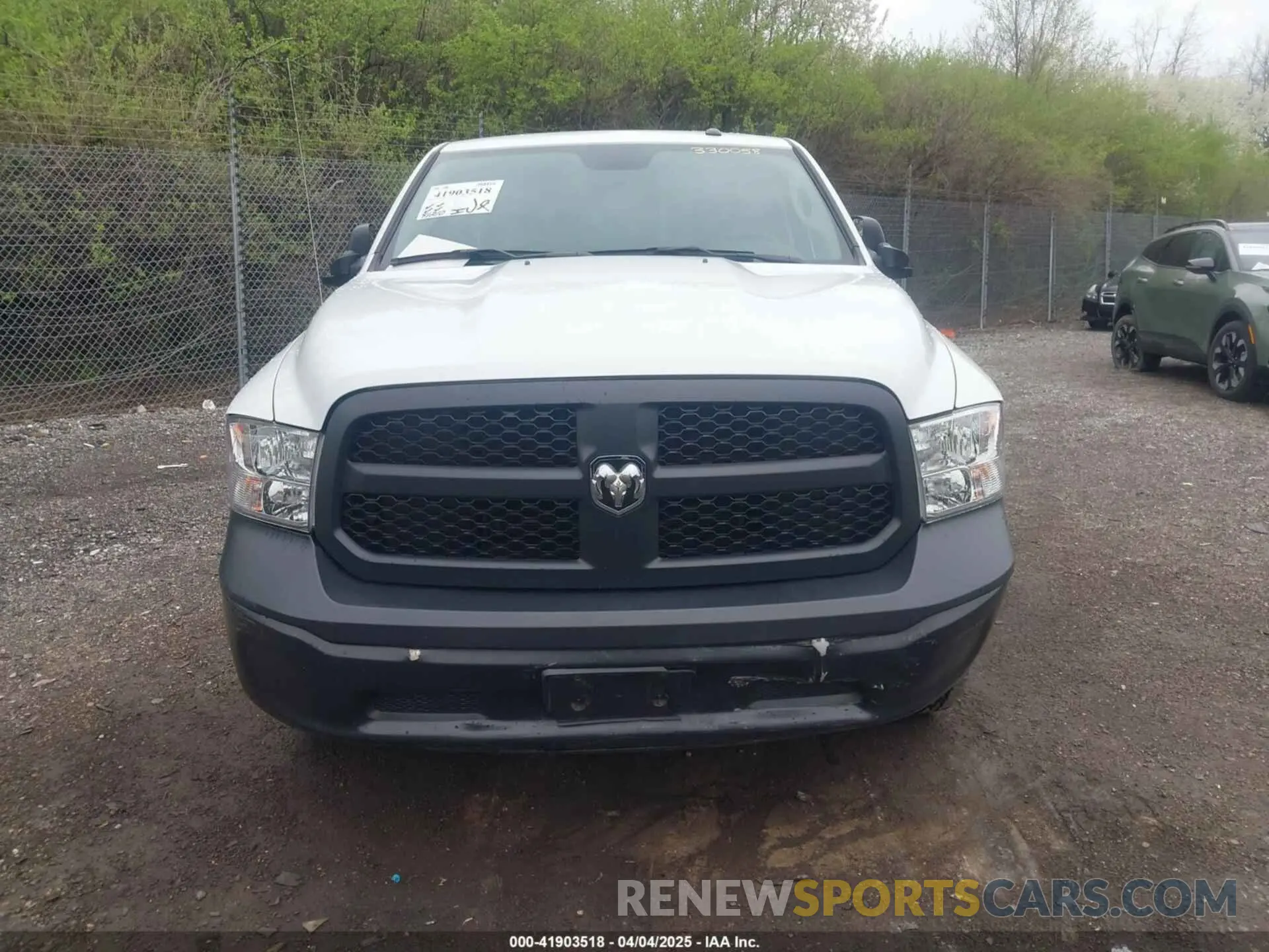 19 fotografías del automóvil dañado 3C6JR6DG4NG330058 RAM 1500 CLASSIC 2022