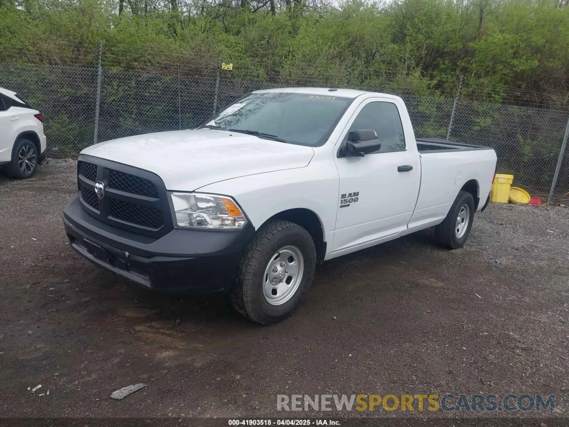 2 fotografías del automóvil dañado 3C6JR6DG4NG330058 RAM 1500 CLASSIC 2022