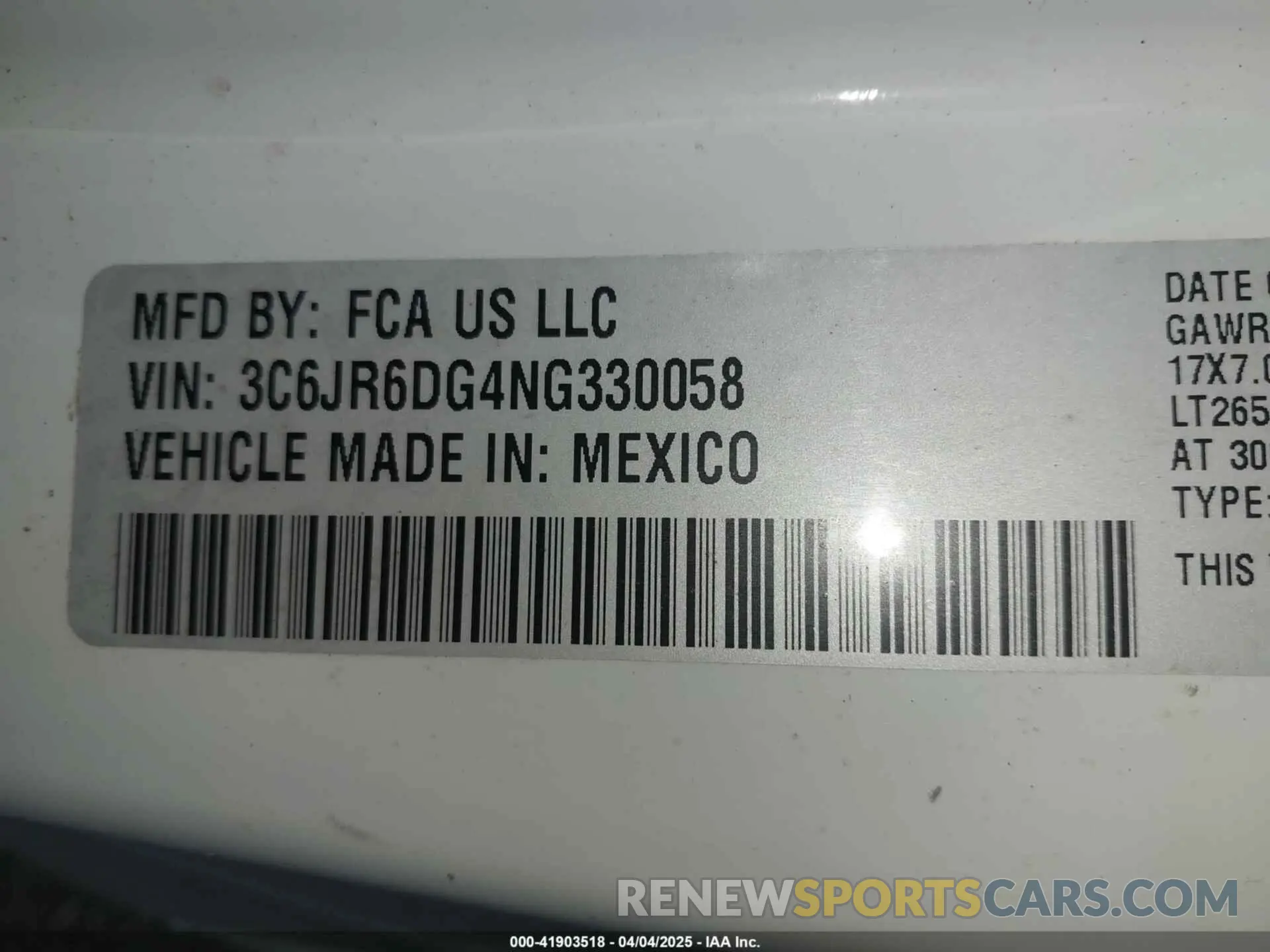 9 fotografías del automóvil dañado 3C6JR6DG4NG330058 RAM 1500 CLASSIC 2022
