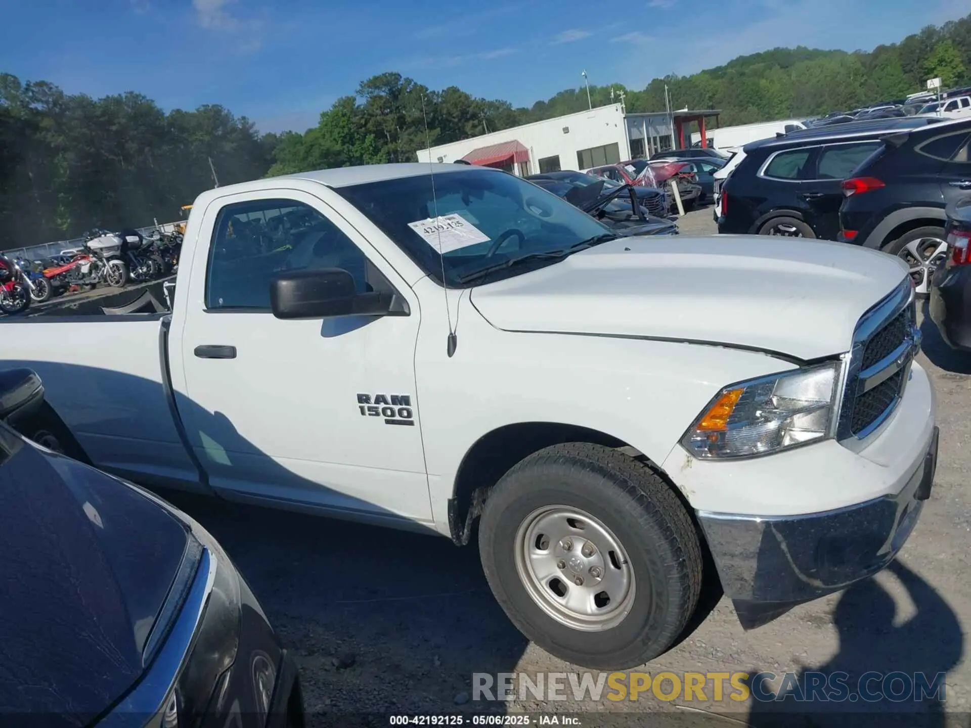 13 fotografías del automóvil dañado 3C6JR6DG5NG412610 RAM 1500 CLASSIC 2022