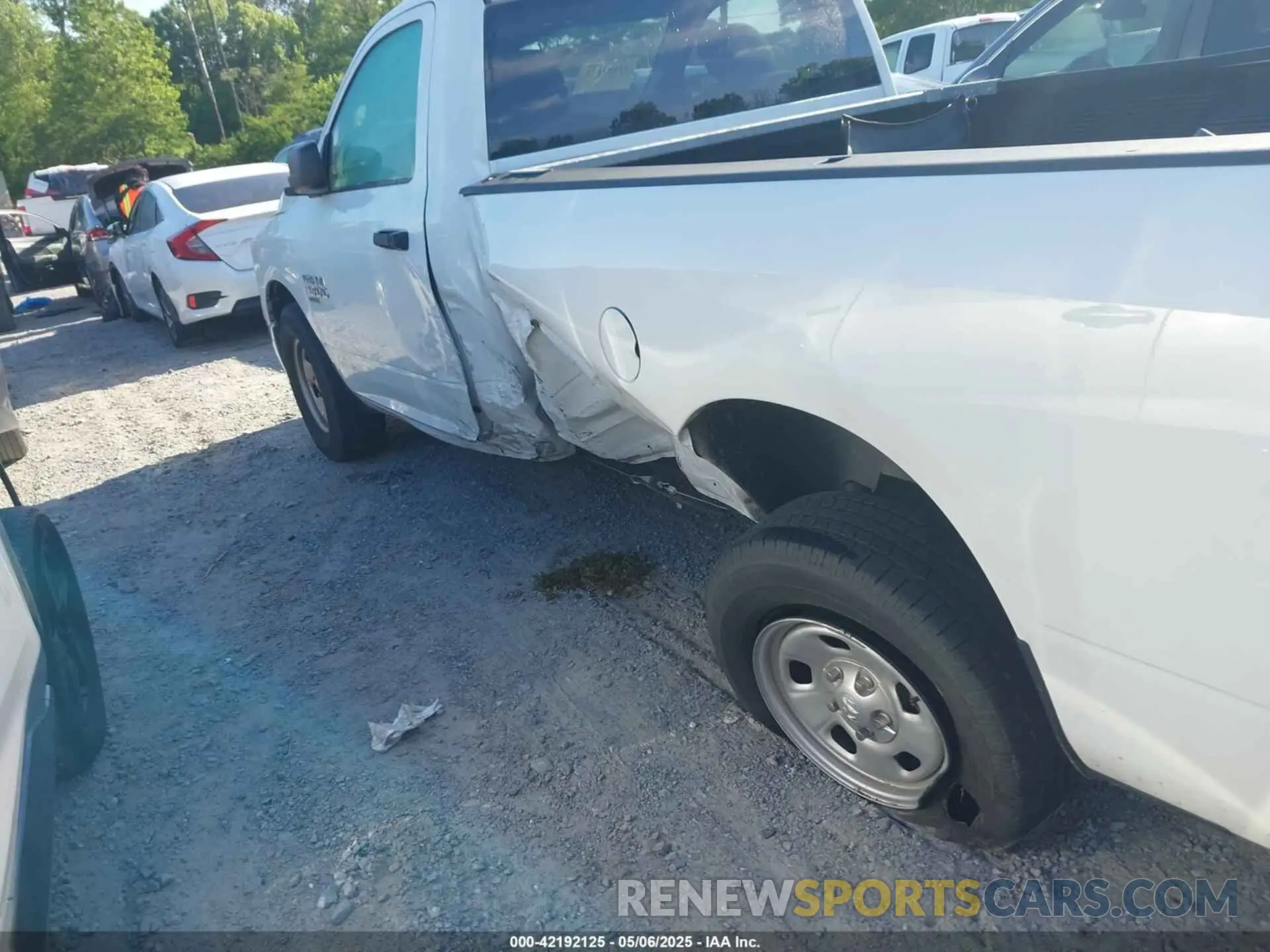 6 fotografías del automóvil dañado 3C6JR6DG5NG412610 RAM 1500 CLASSIC 2022
