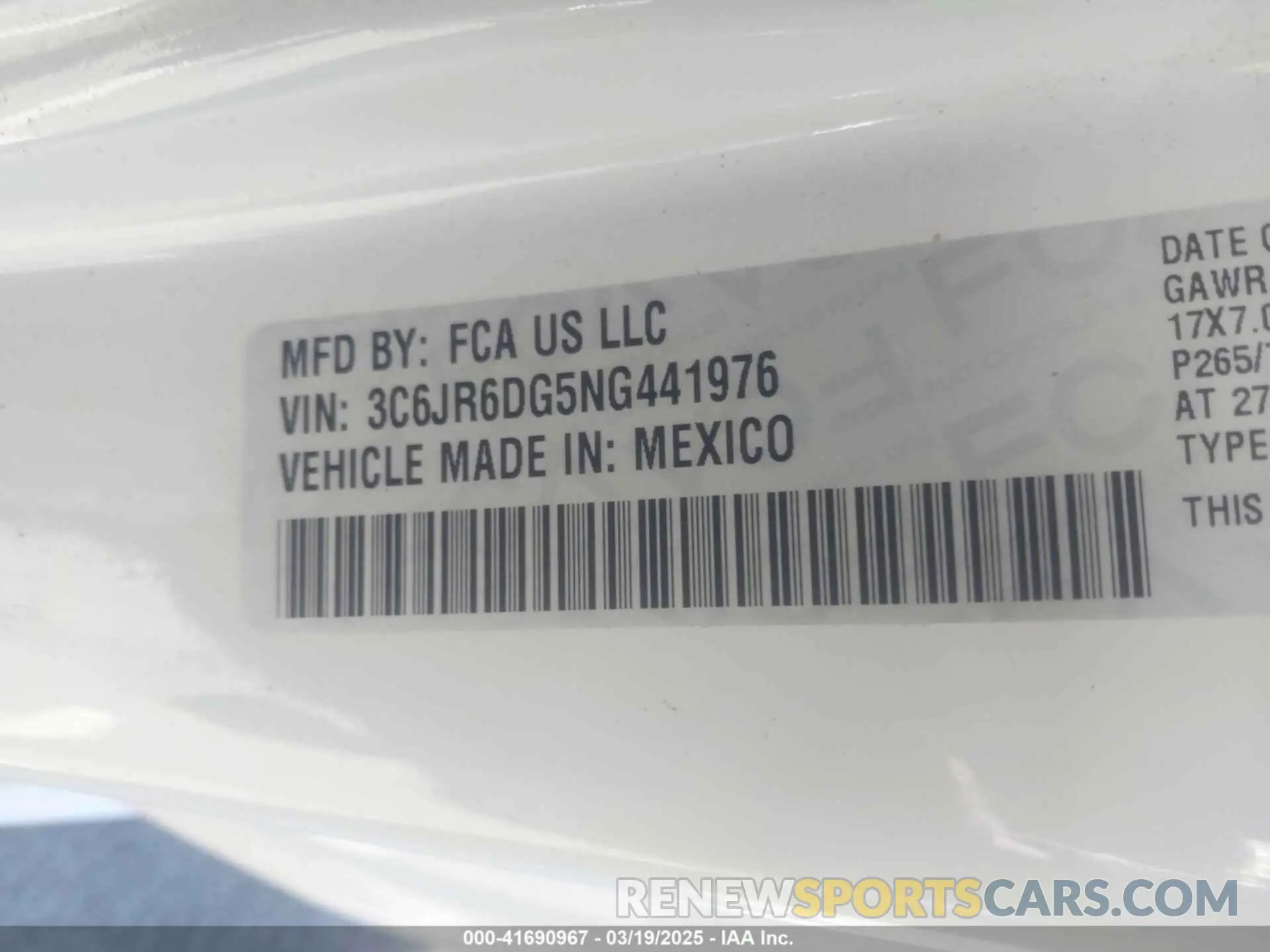 9 fotografías del automóvil dañado 3C6JR6DG5NG441976 RAM 1500 CLASSIC 2022