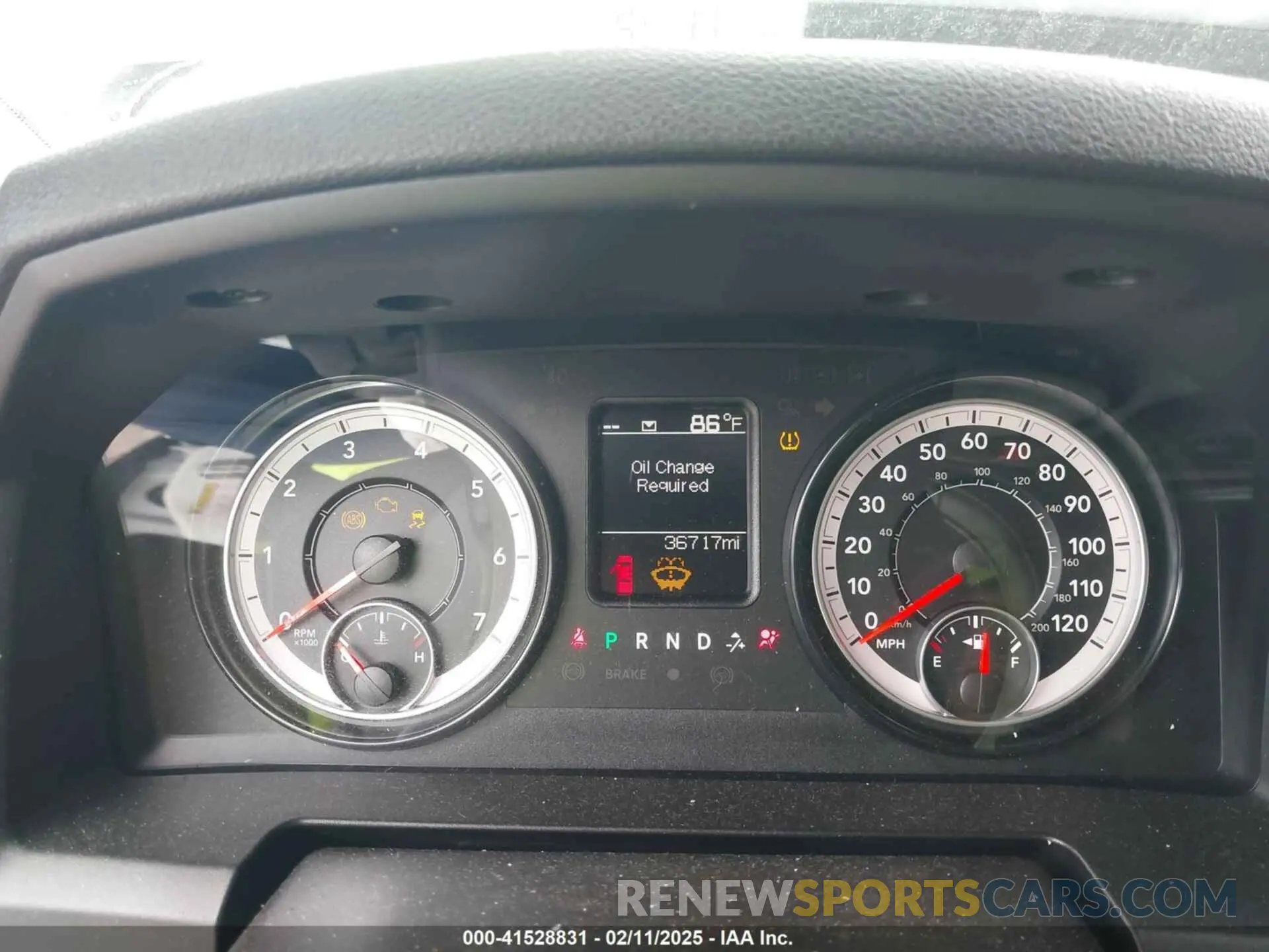 7 fotografías del automóvil dañado 3C6RR6KG5NG352432 RAM 1500 CLASSIC 2022