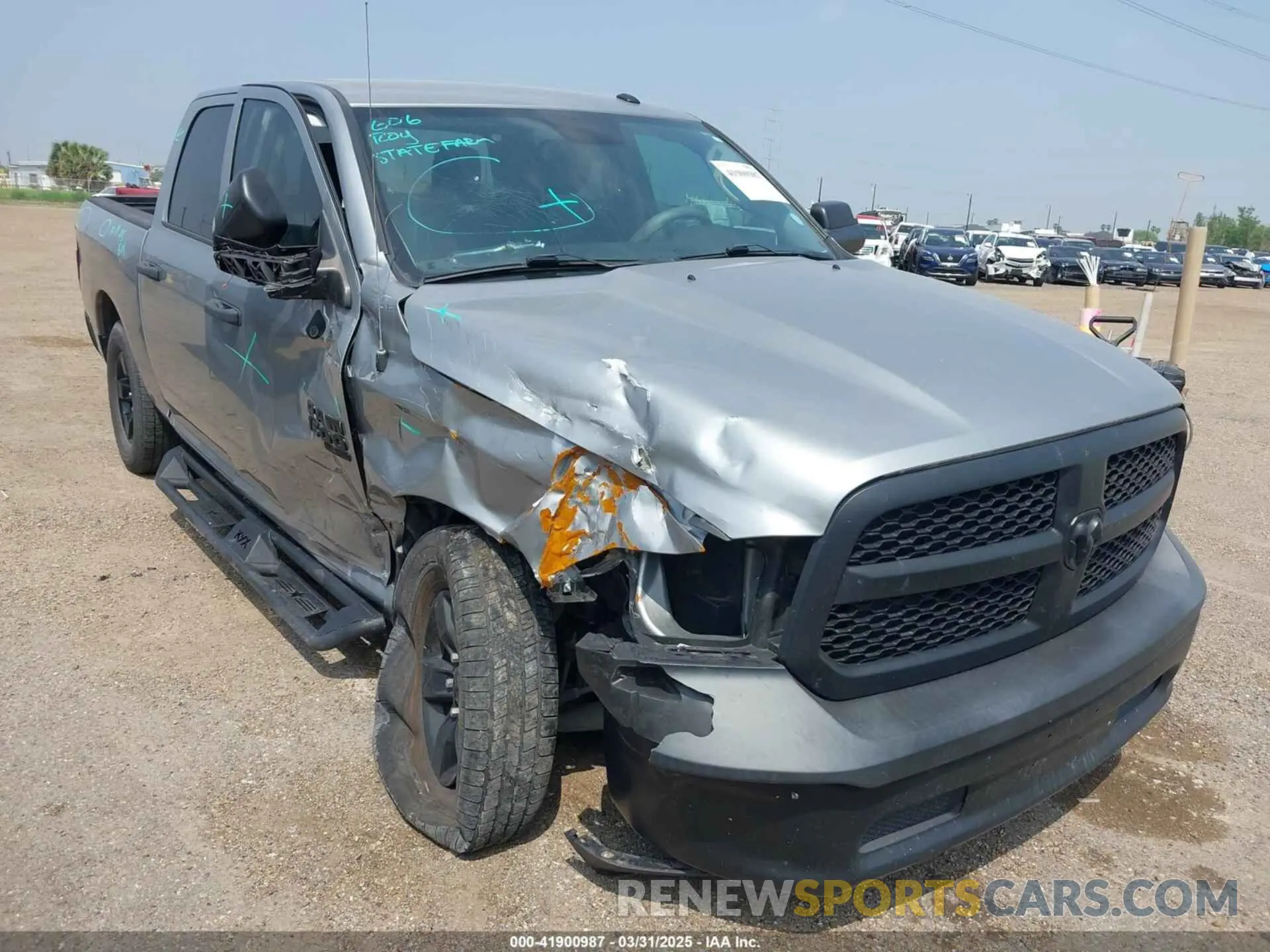 6 fotografías del automóvil dañado 3C6RR6KG6NG210655 RAM 1500 CLASSIC 2022