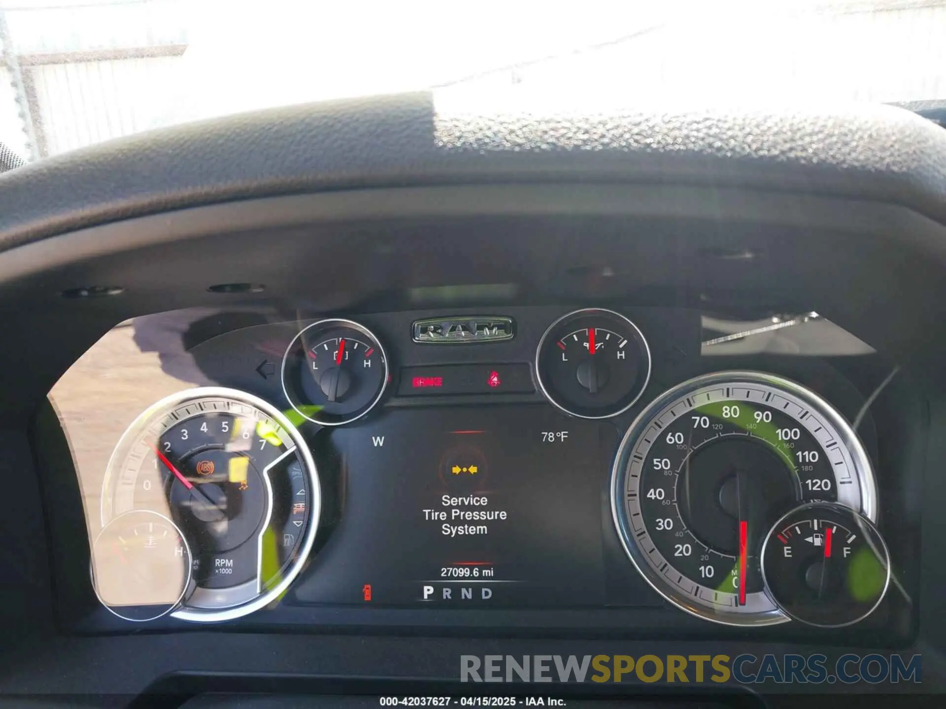 7 fotografías del automóvil dañado 1C6RR6GG1PS595594 RAM 1500 CLASSIC 2023