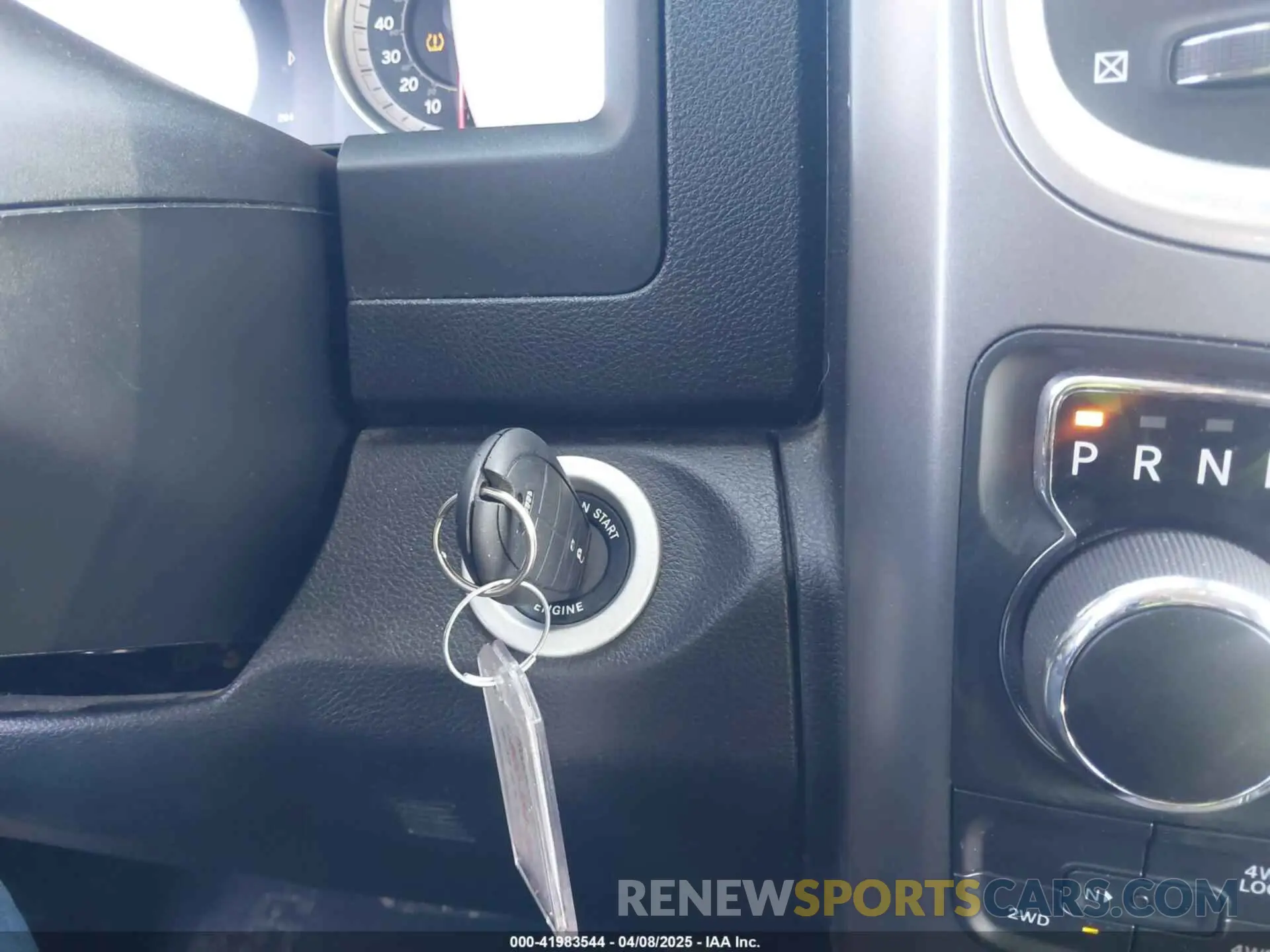 11 fotografías del automóvil dañado 1C6RR7LG2PS517868 RAM 1500 CLASSIC 2023
