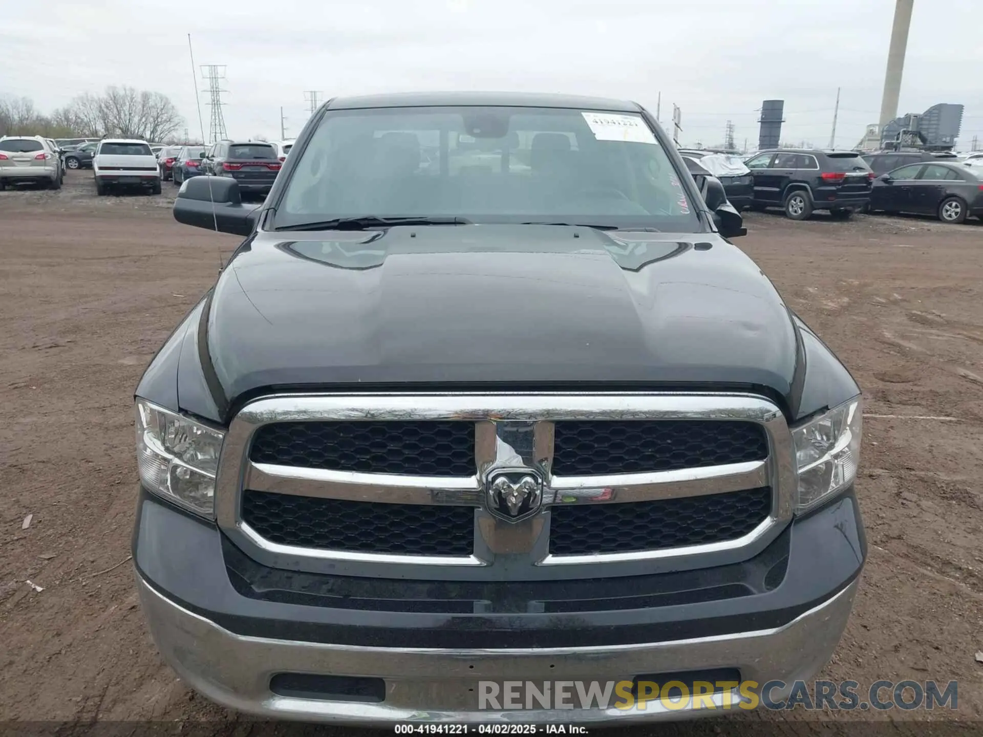 12 fotografías del automóvil dañado 1C6RR7LGXPS519030 RAM 1500 CLASSIC 2023