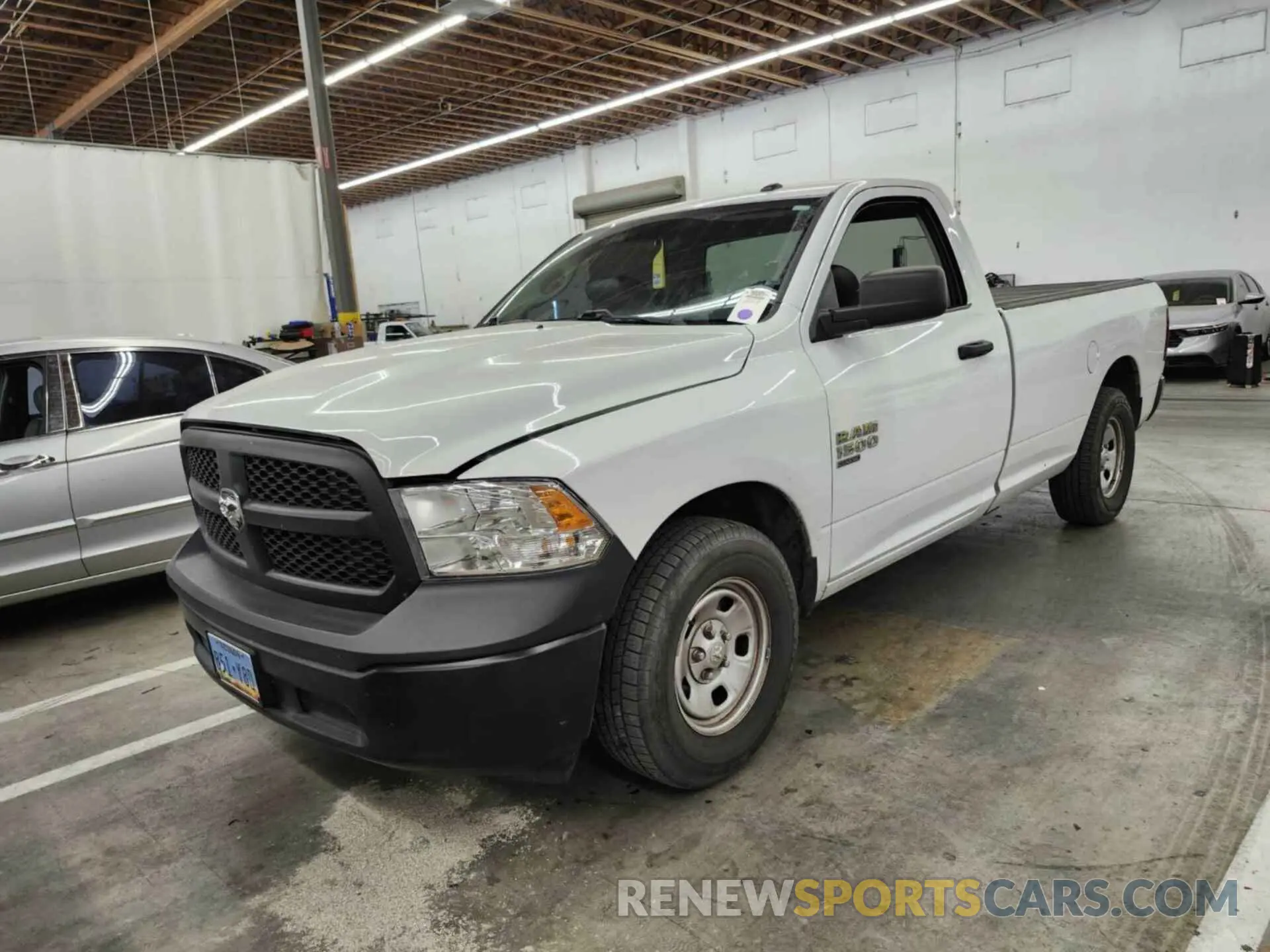 13 fotografías del automóvil dañado 3C6JR6DG1PG541107 RAM 1500 CLASSIC 2023