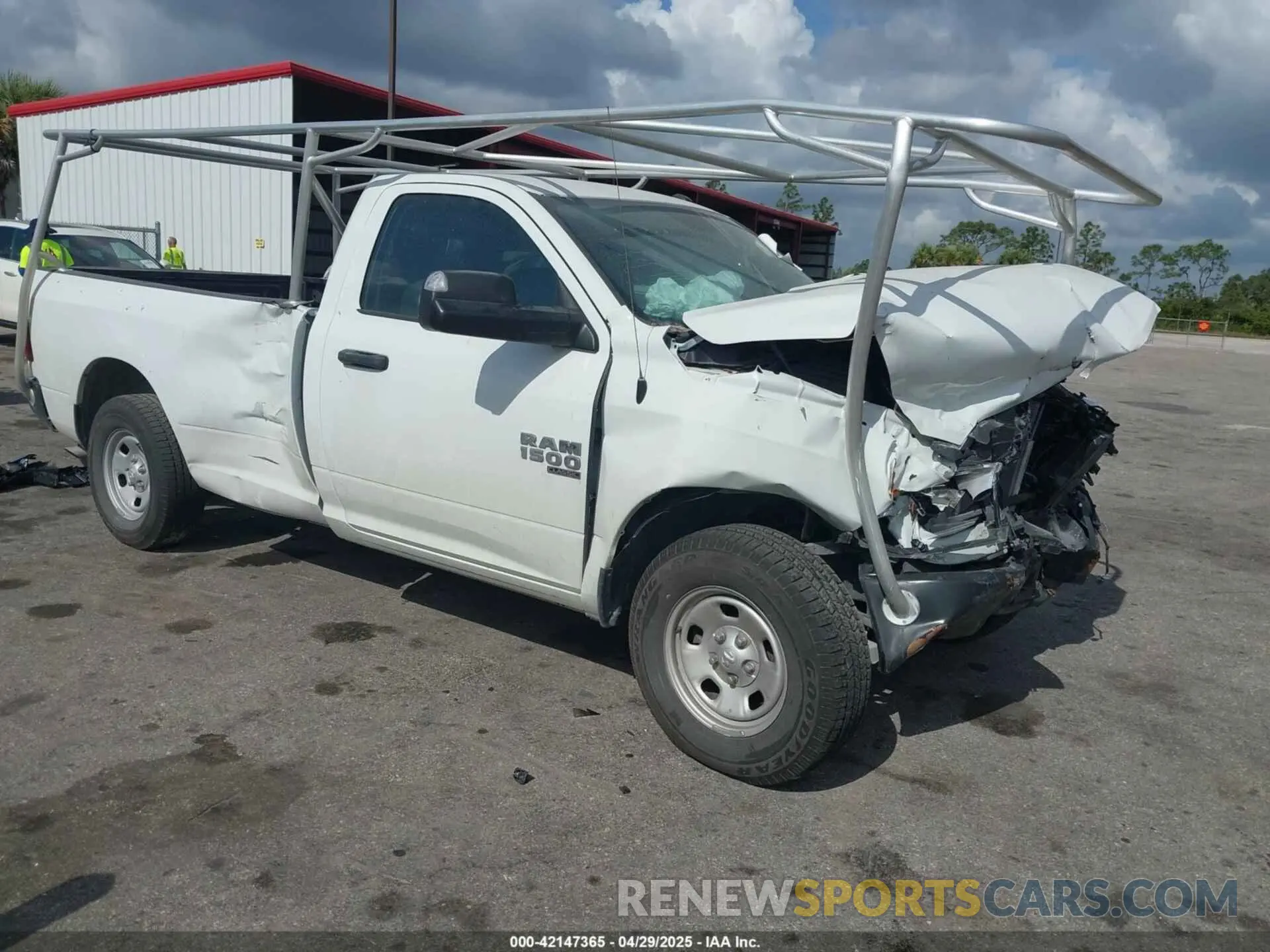 1 fotografías del automóvil dañado 3C6JR6DG7PG674129 RAM 1500 CLASSIC 2023