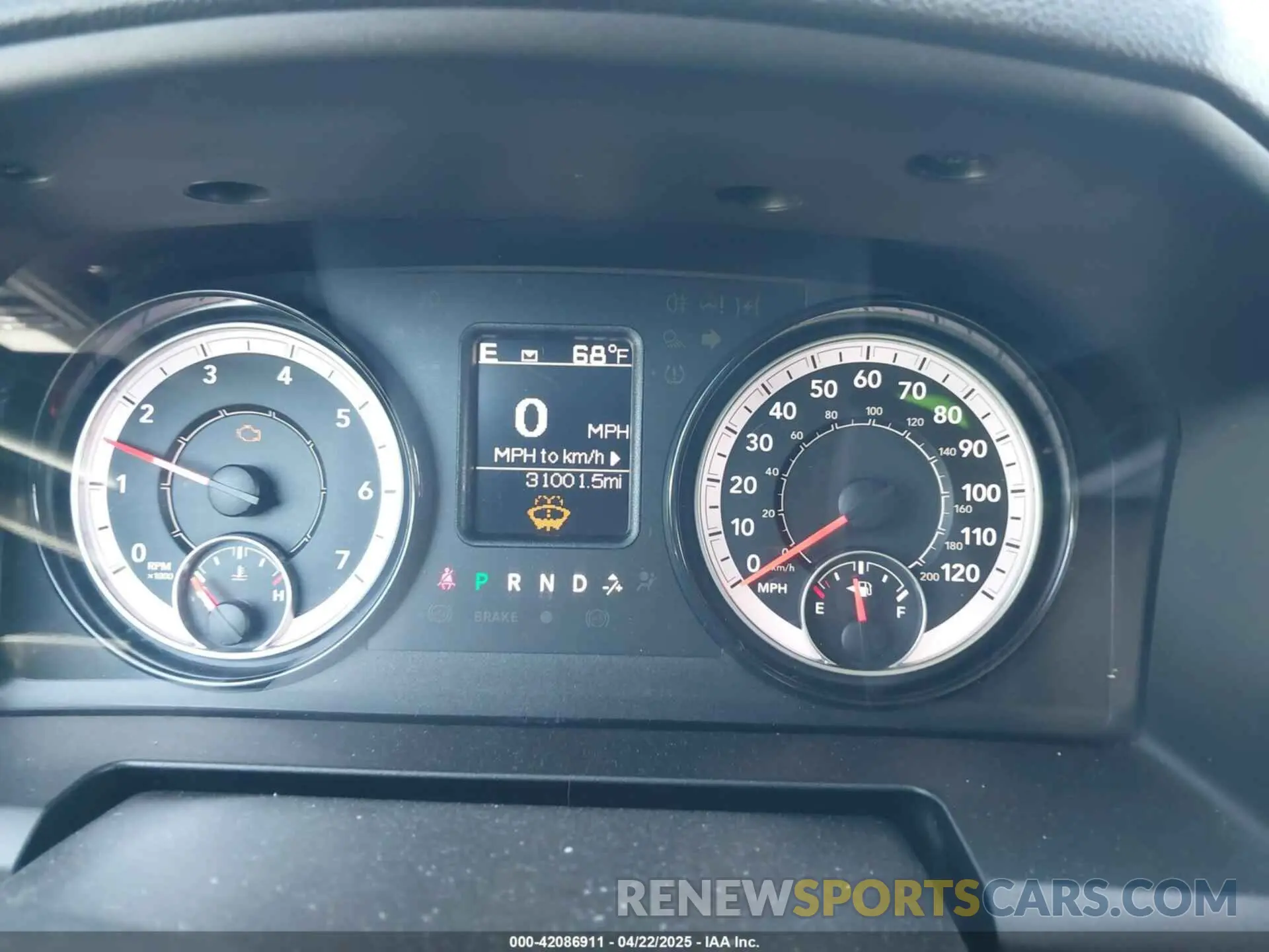 7 fotografías del automóvil dañado 1C6RR6GG4RS135980 RAM 1500 CLASSIC 2024