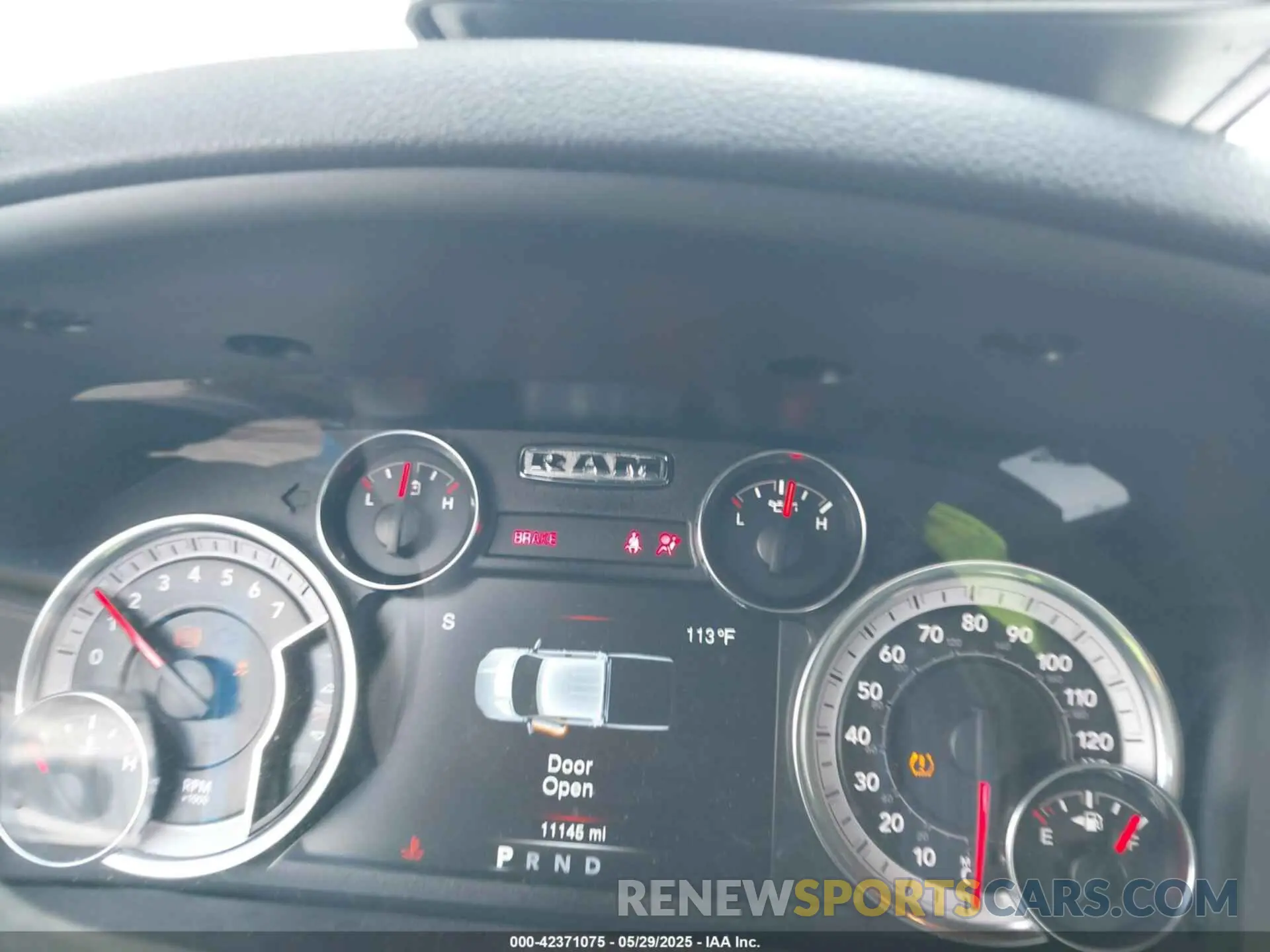 15 fotografías del automóvil dañado 1C6RR6GG9RS128958 RAM 1500 CLASSIC 2024