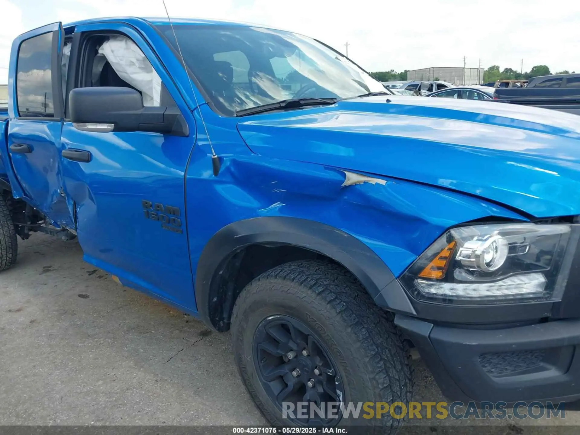 6 fotografías del automóvil dañado 1C6RR6GG9RS128958 RAM 1500 CLASSIC 2024