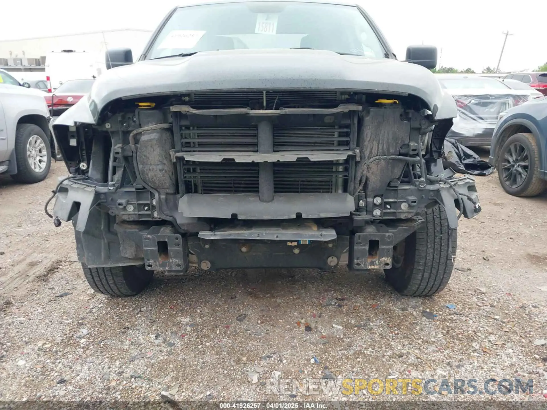 13 fotografías del automóvil dañado 1C6RR7GG4RS124466 RAM 1500 CLASSIC 2024