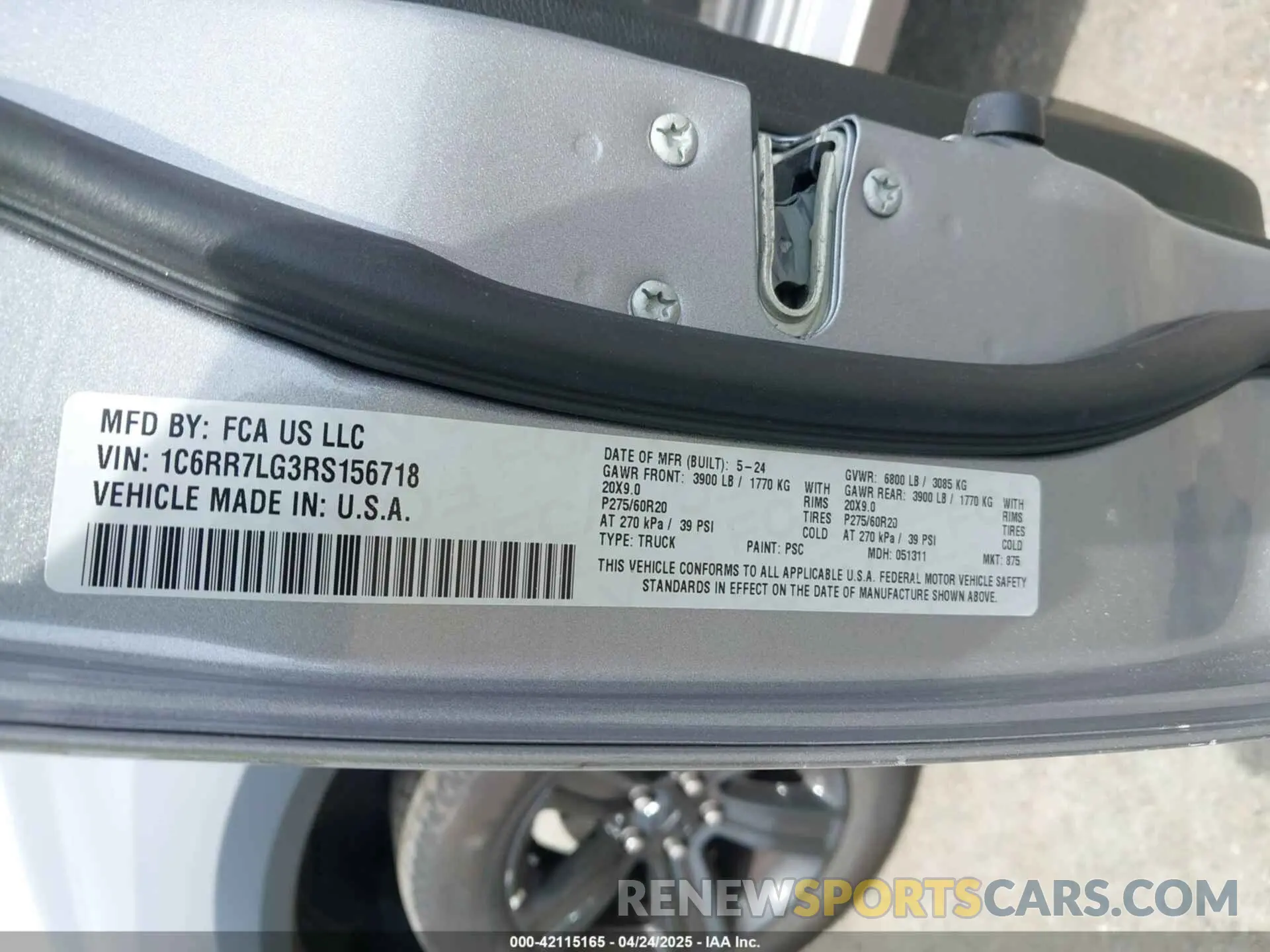 9 fotografías del automóvil dañado 1C6RR7LG3RS156718 RAM 1500 CLASSIC 2024