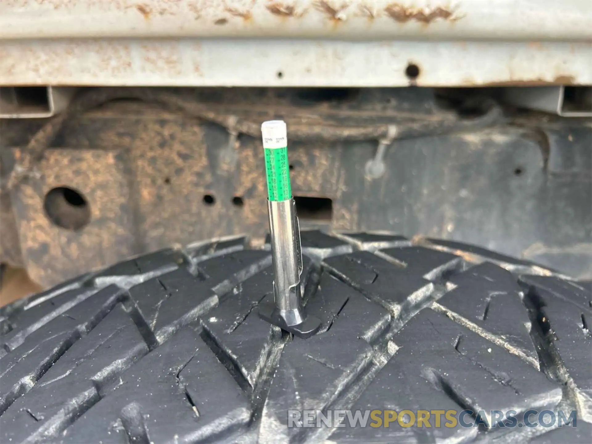 1 fotografías del automóvil dañado 3C6UR5CL4KG598108 RAM 2500 2019