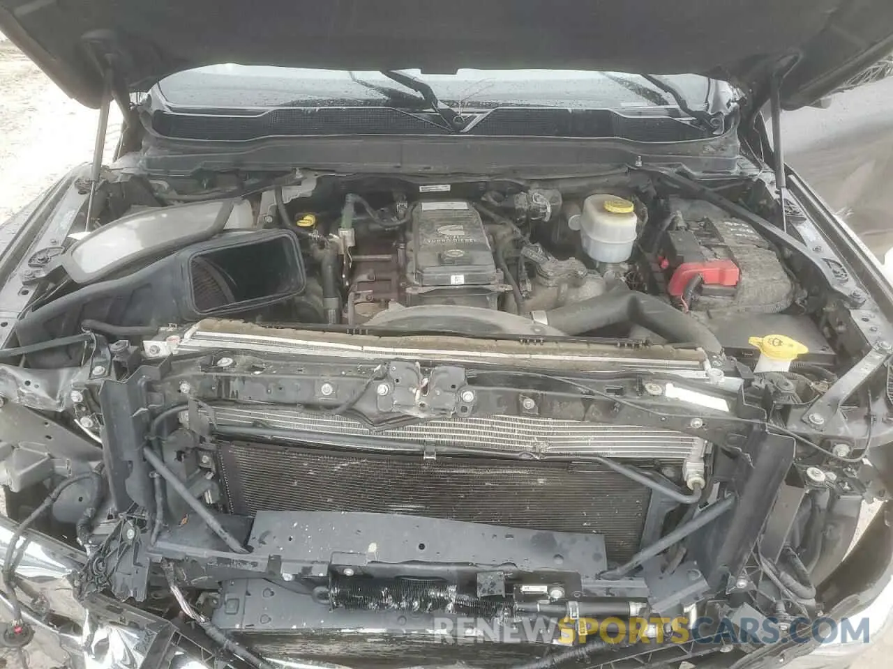 11 fotografías del automóvil dañado 3C6UR5CL7KG661623 RAM 2500 2019
