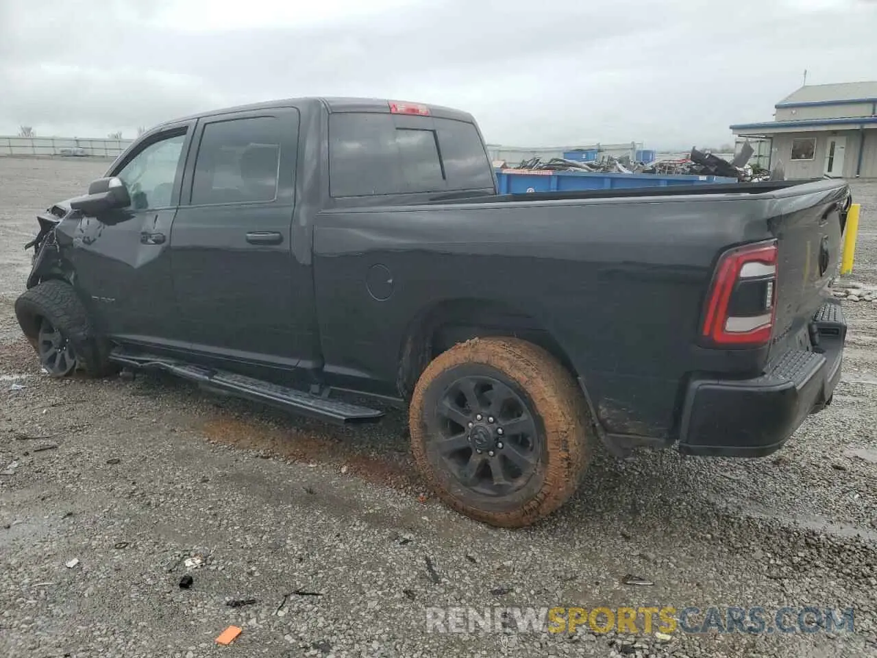 2 fotografías del automóvil dañado 3C6UR5DL5KG652482 RAM 2500 2019
