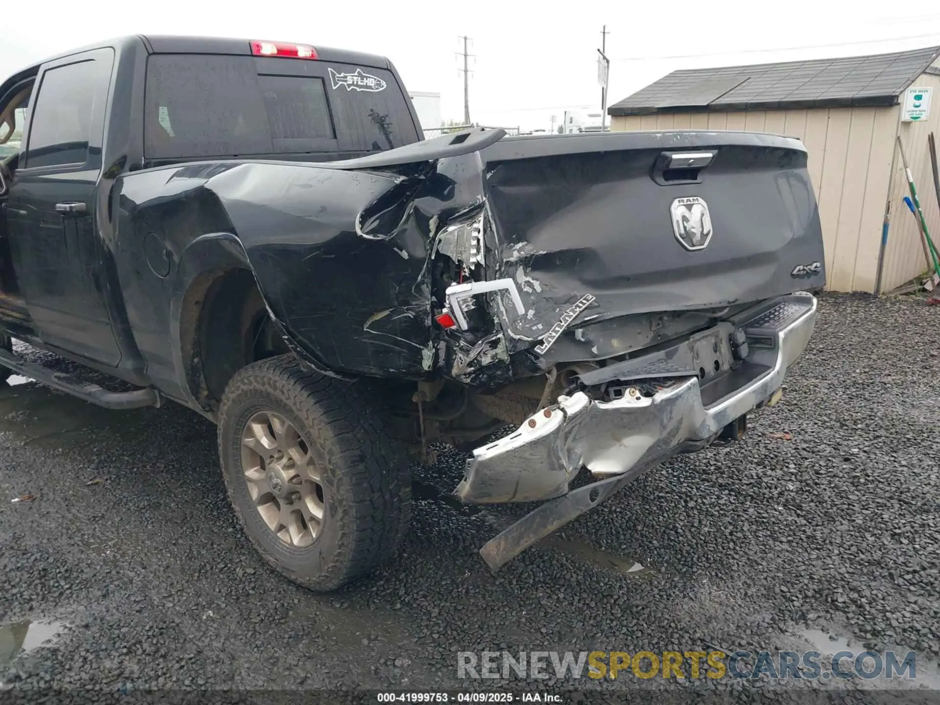 6 fotografías del automóvil dañado 3C6UR5FL8KG538859 RAM 2500 2019