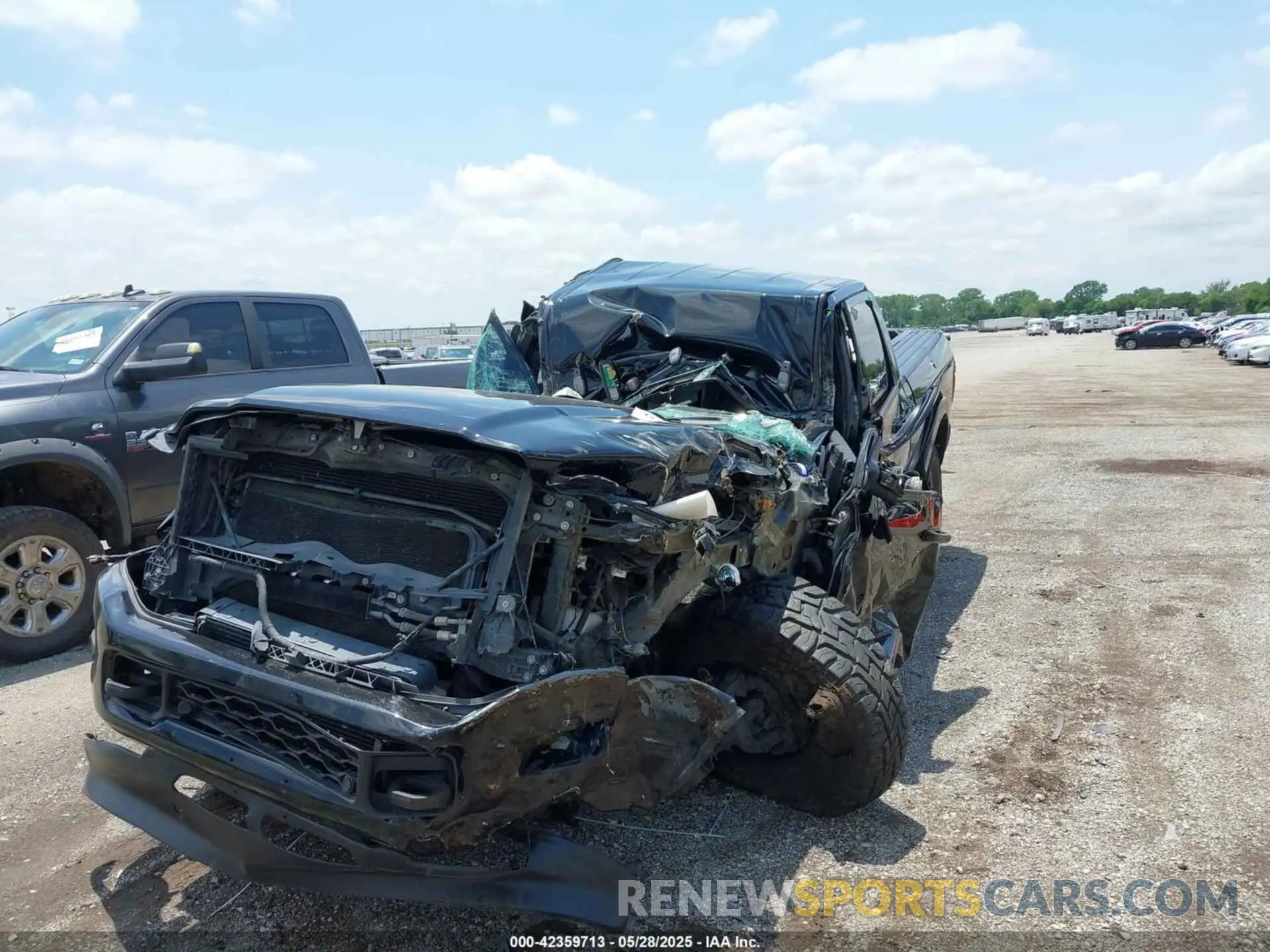 6 fotografías del automóvil dañado 3C6UR5FL8KG701641 RAM 2500 2019