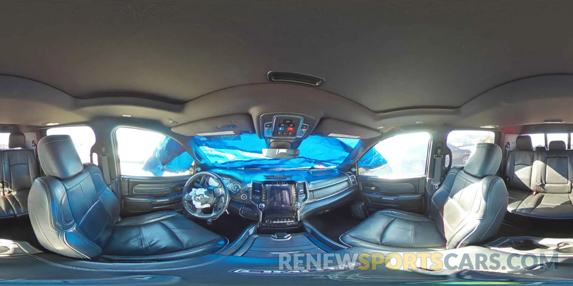 14 fotografías del automóvil dañado 3C6UR5TL5KG540024 RAM 2500 2019