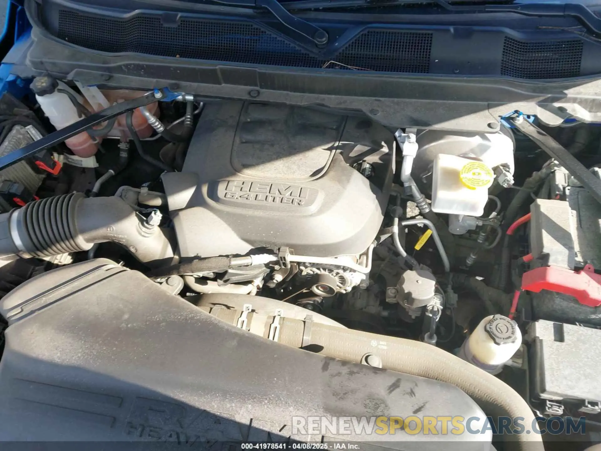 10 fotografías del automóvil dañado 3C6TR5EJ2LG150281 RAM 2500 2020