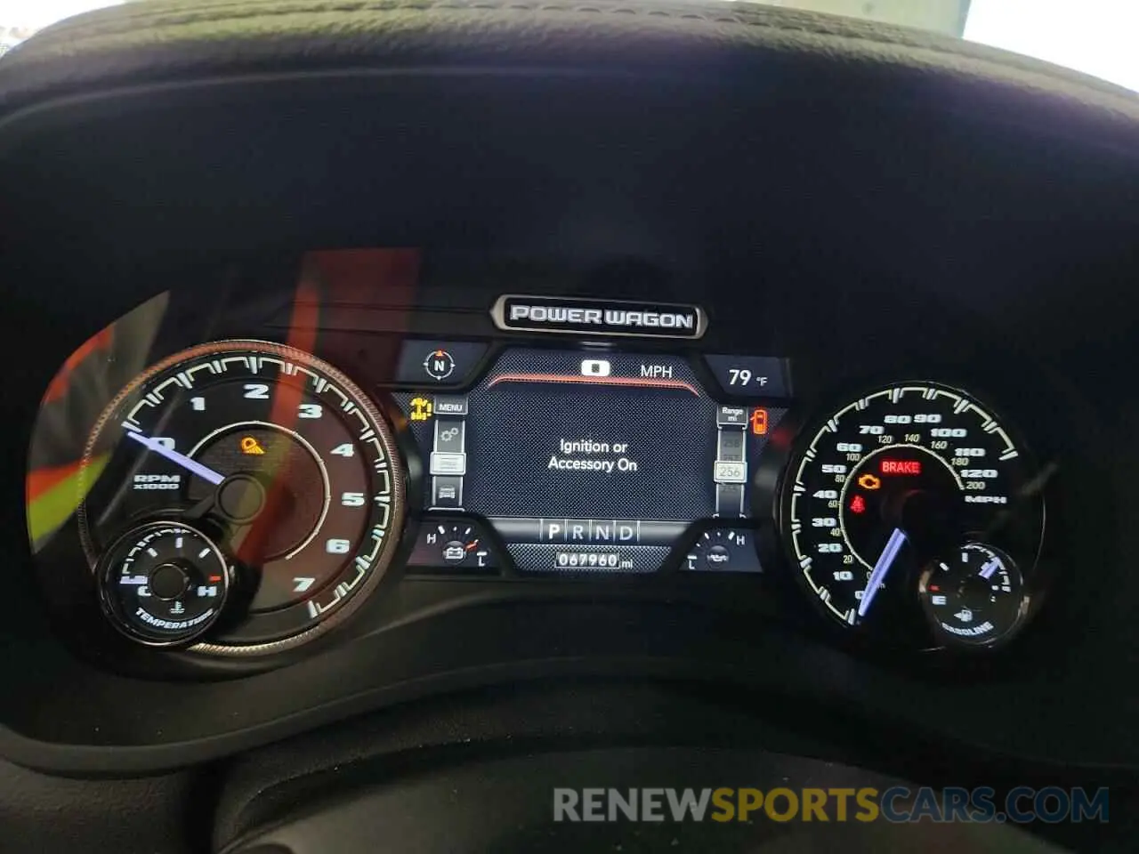 9 fotografías del automóvil dañado 3C6TR5EJ5LG126296 RAM 2500 2020
