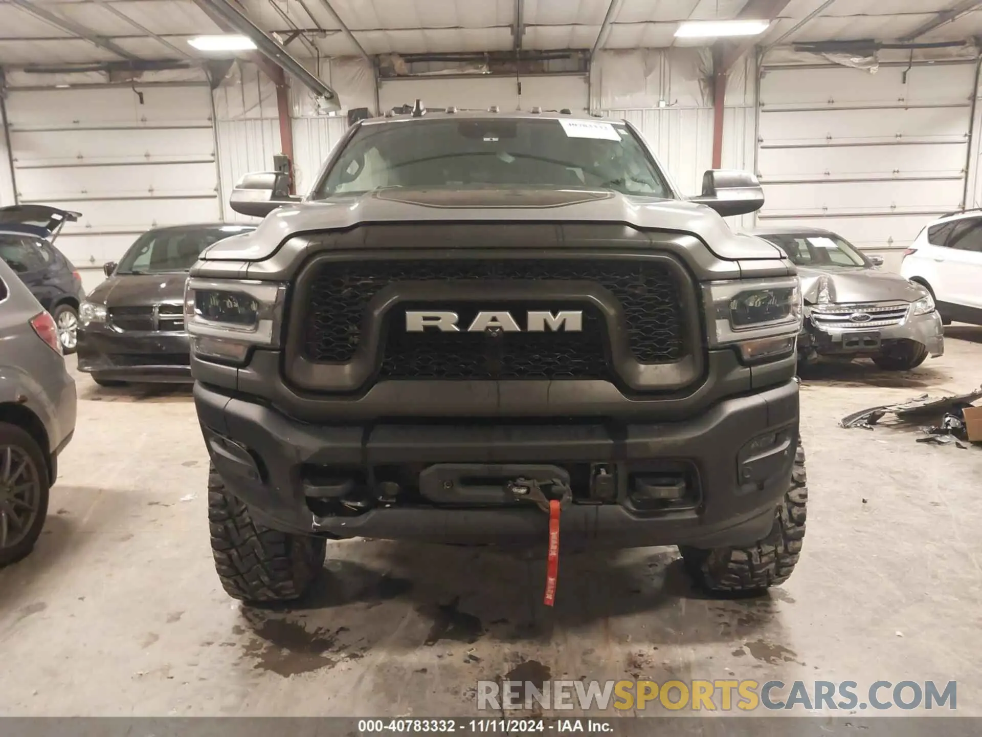 13 fotografías del automóvil dañado 3C6TR5EJ9LG163156 RAM 2500 2020