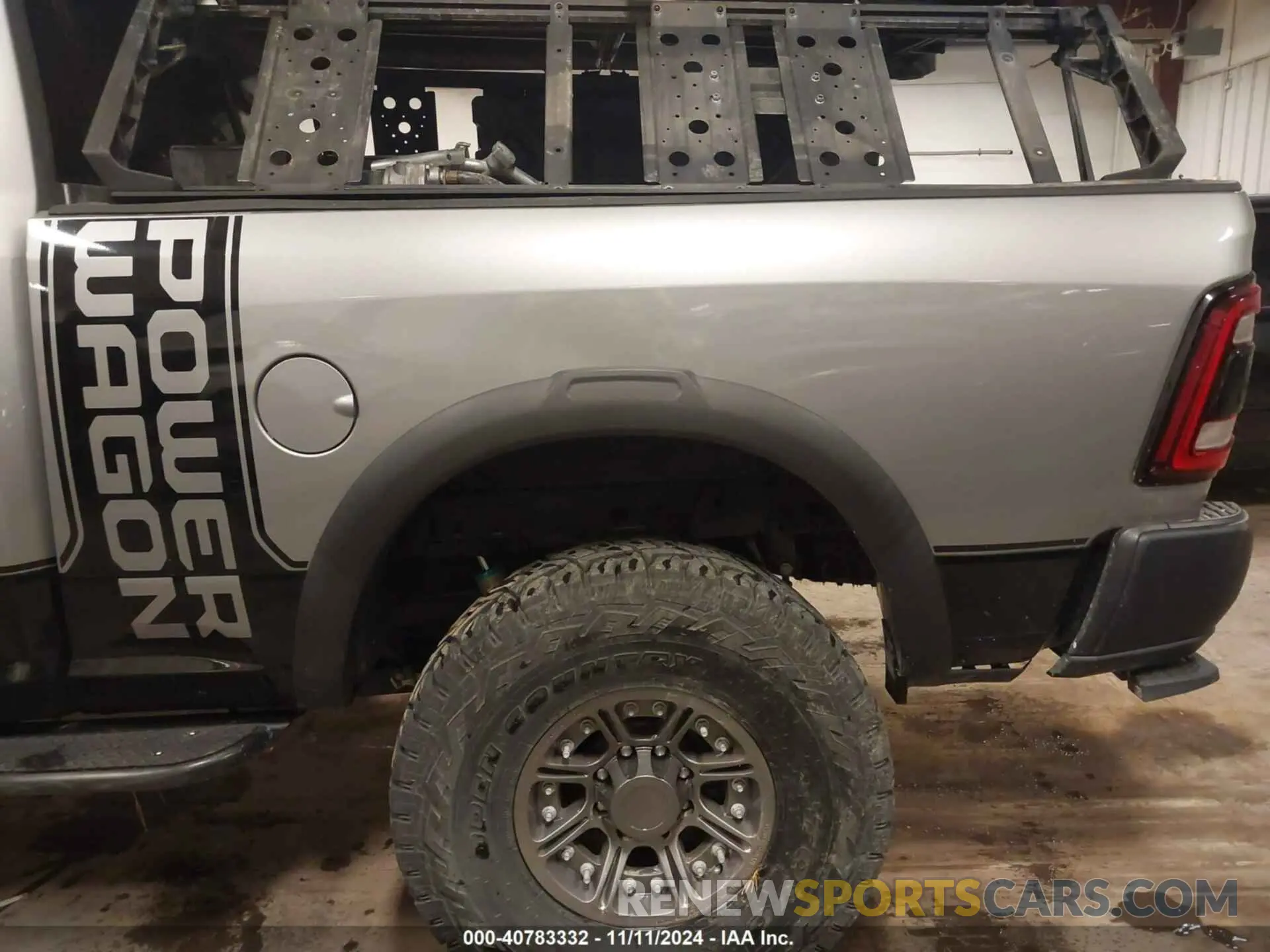 6 fotografías del automóvil dañado 3C6TR5EJ9LG163156 RAM 2500 2020