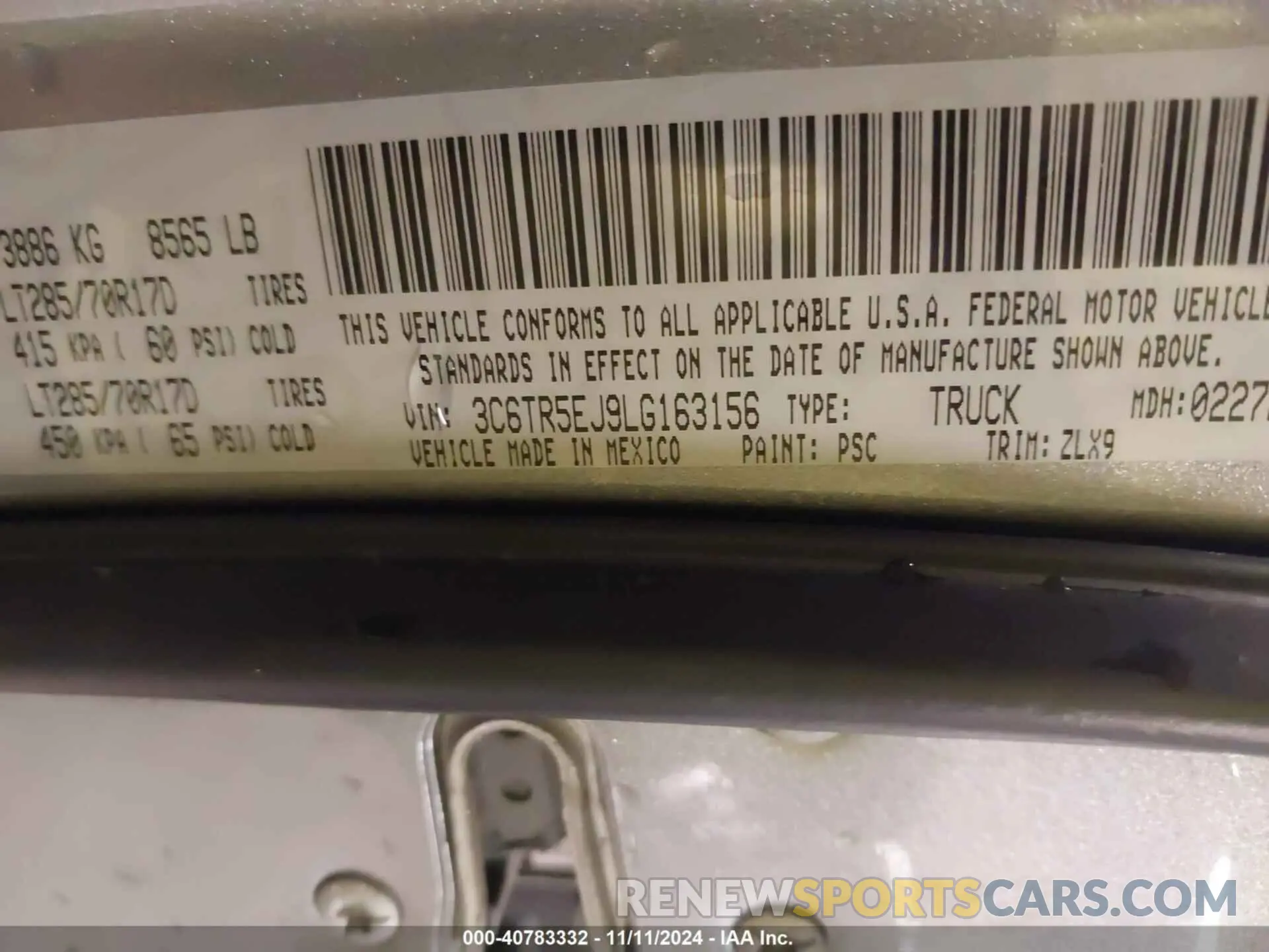 9 fotografías del automóvil dañado 3C6TR5EJ9LG163156 RAM 2500 2020