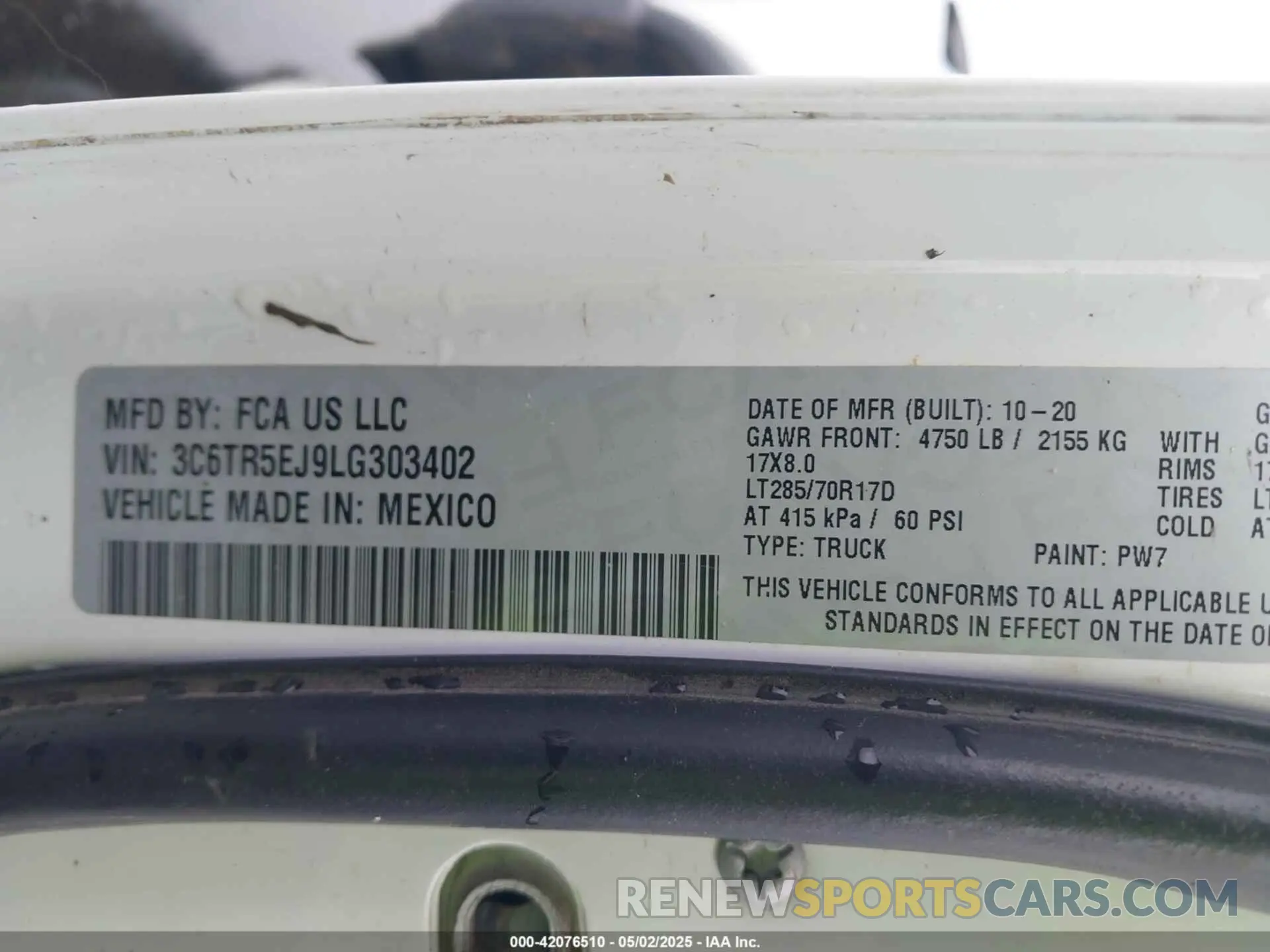 9 fotografías del automóvil dañado 3C6TR5EJ9LG303402 RAM 2500 2020