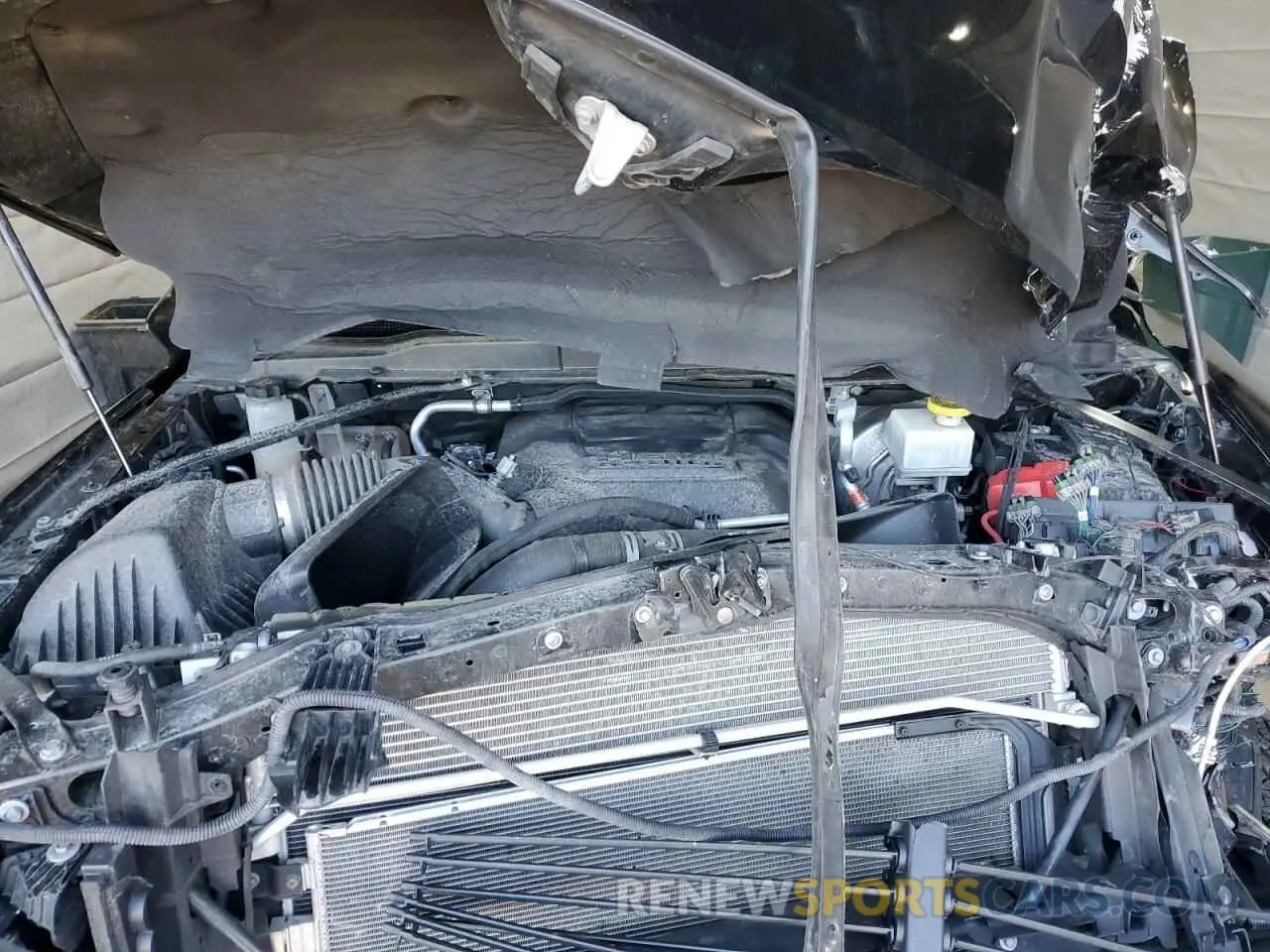 12 fotografías del automóvil dañado 3C6UR5CJ4LG197304 RAM 2500 2020