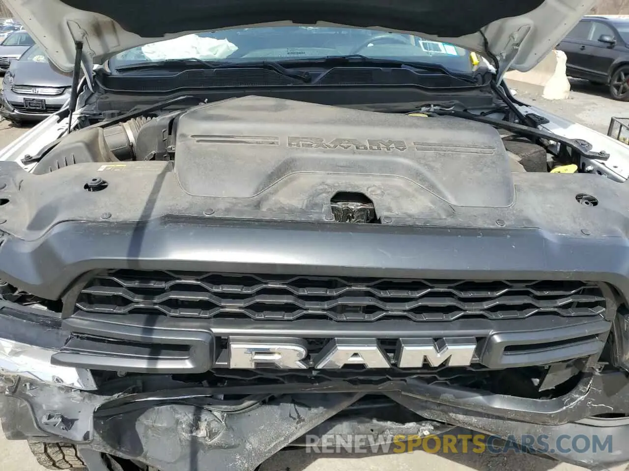 11 fotografías del automóvil dañado 3C6UR5CJ6LG267028 RAM 2500 2020