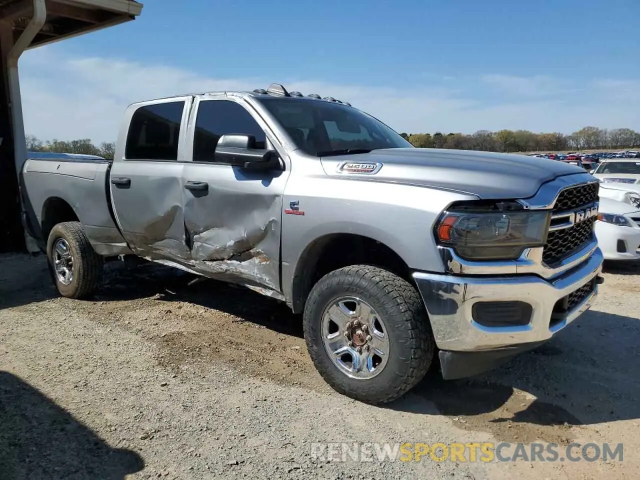4 fotografías del automóvil dañado 3C6UR5CL7LG145991 RAM 2500 2020